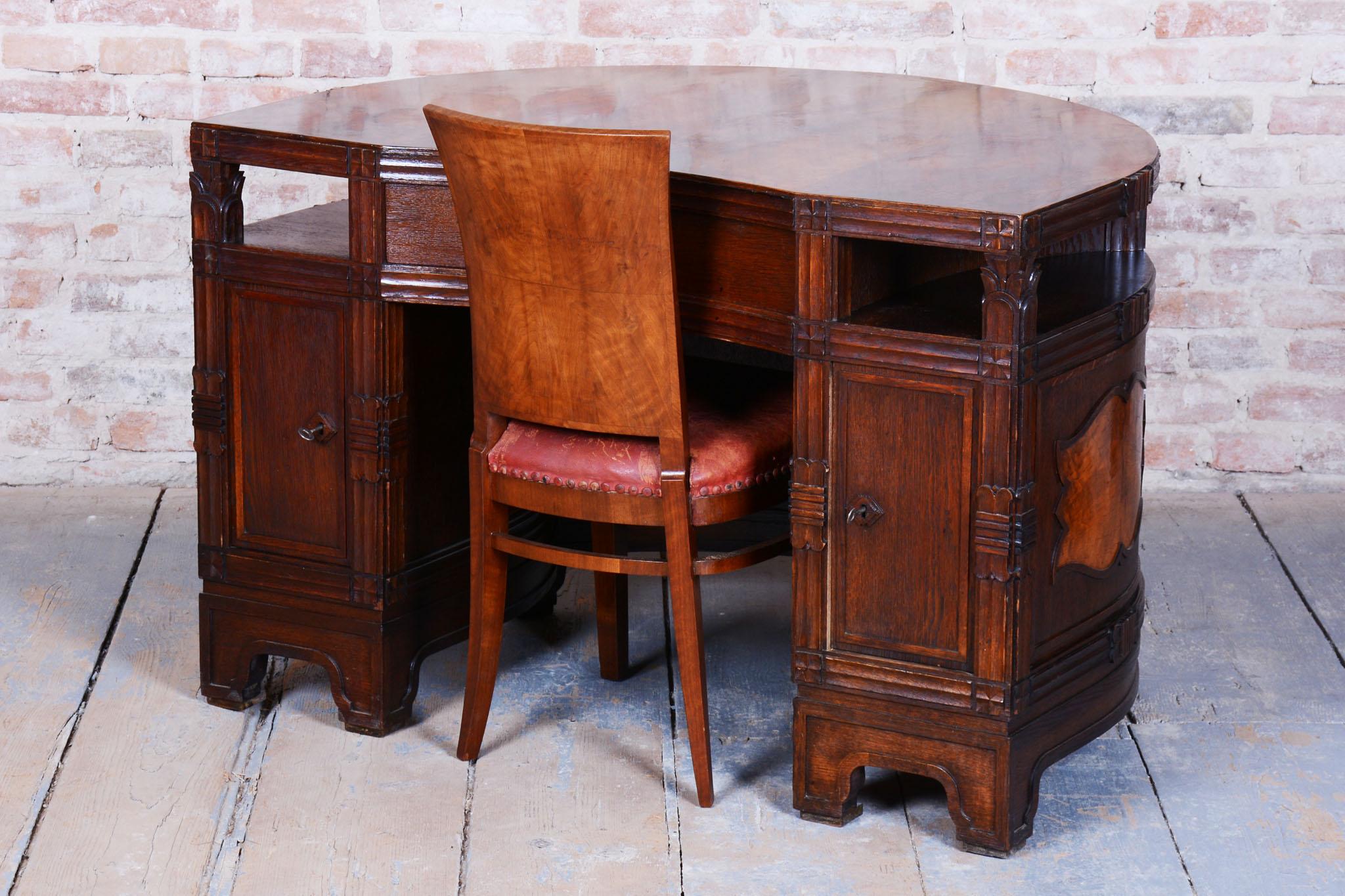 Restored Cubistic Writing Desk, Oak, Walnut, Revived Polish, Czech, 1910s For Sale 2