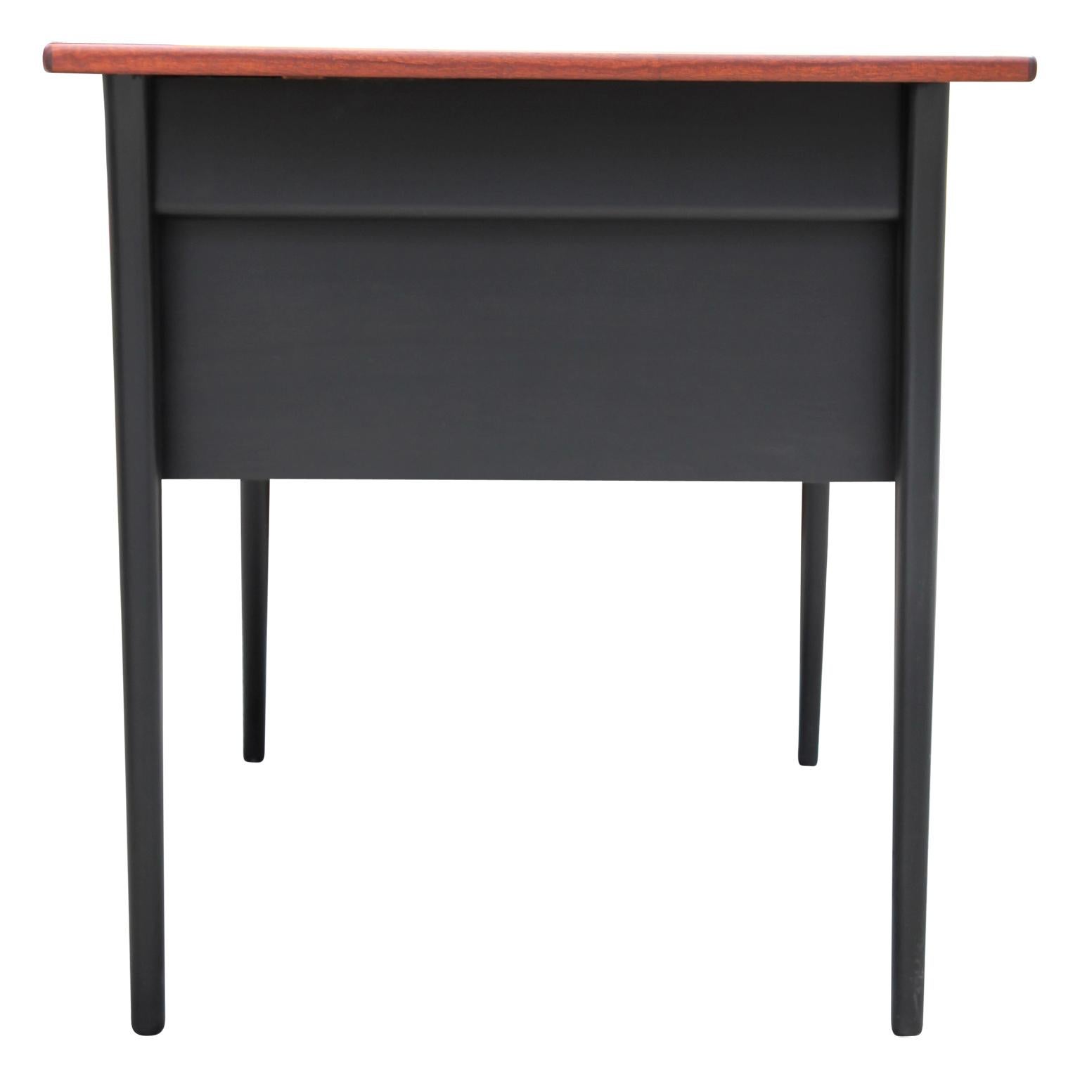 Restored Danish Rosewood Drop Leaf Desk by Arne Vodder for Sibast 3