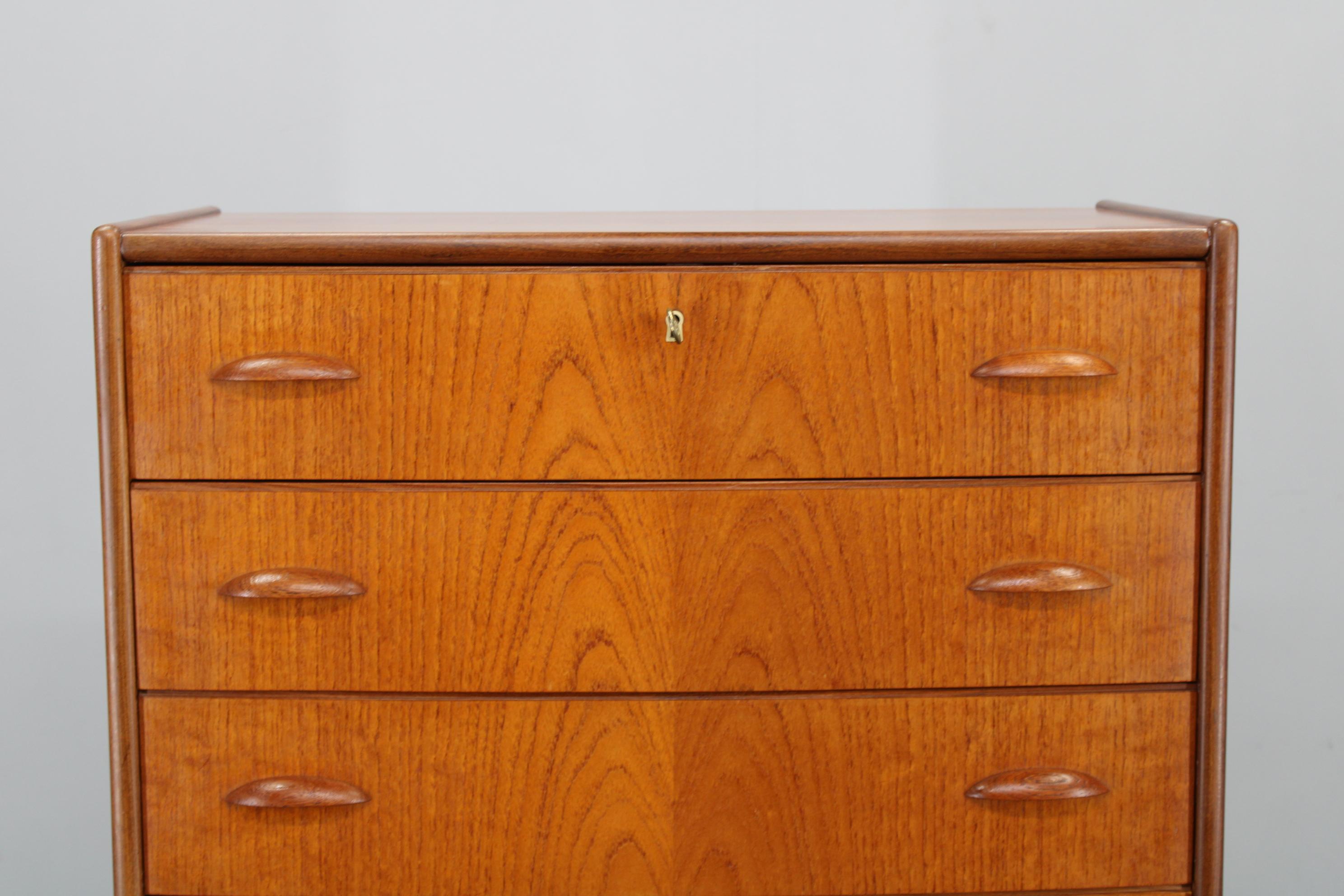 Cassettiera danese in teak restaurata, anni '60 - Mid-Century Modern Scandinavian 2