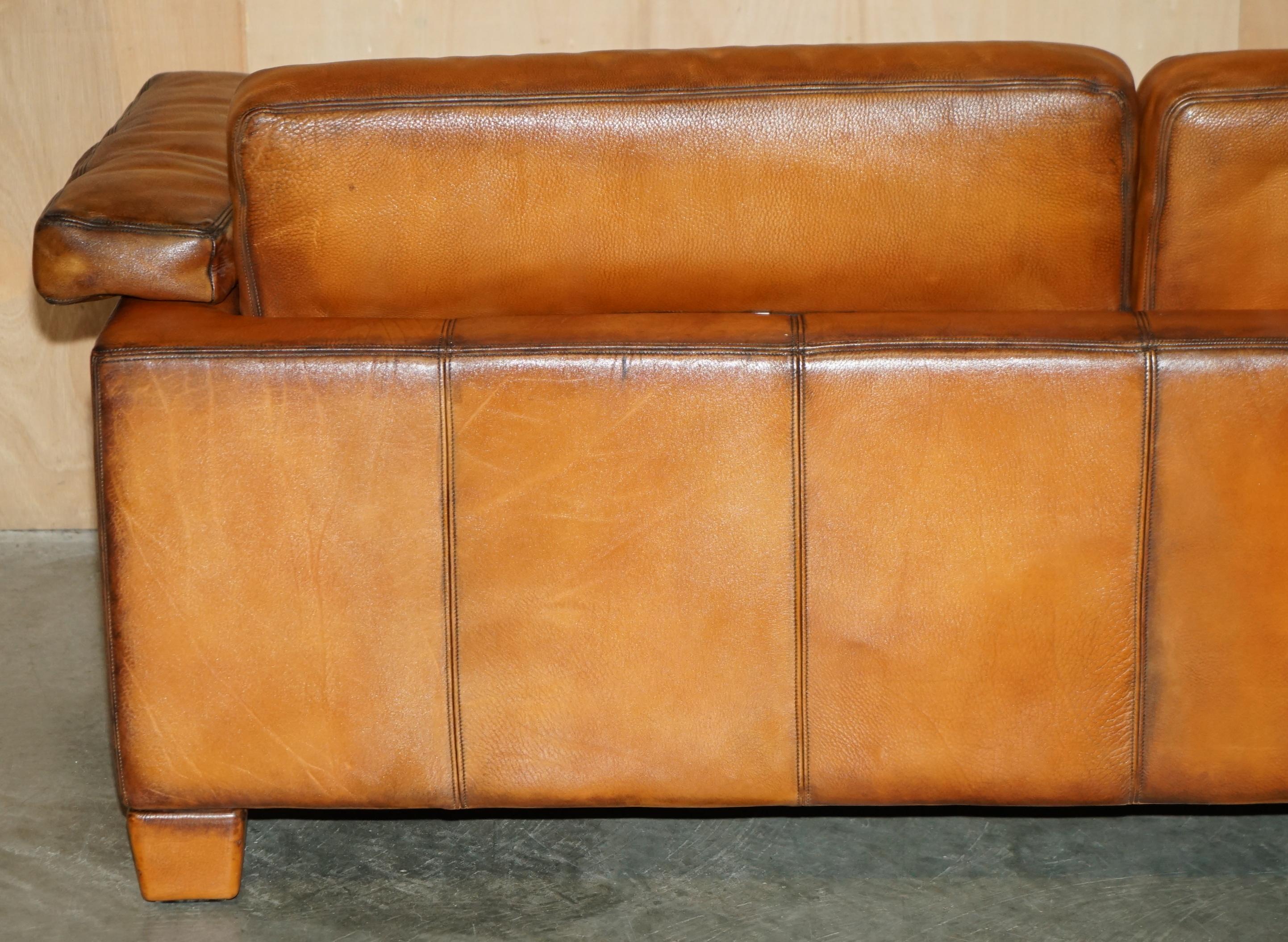 RESTORED DE SEDE DS17 BROWN BUFFALO NECK LEATHER THREE SEAT SOFA PART OF SUiTE en vente 7