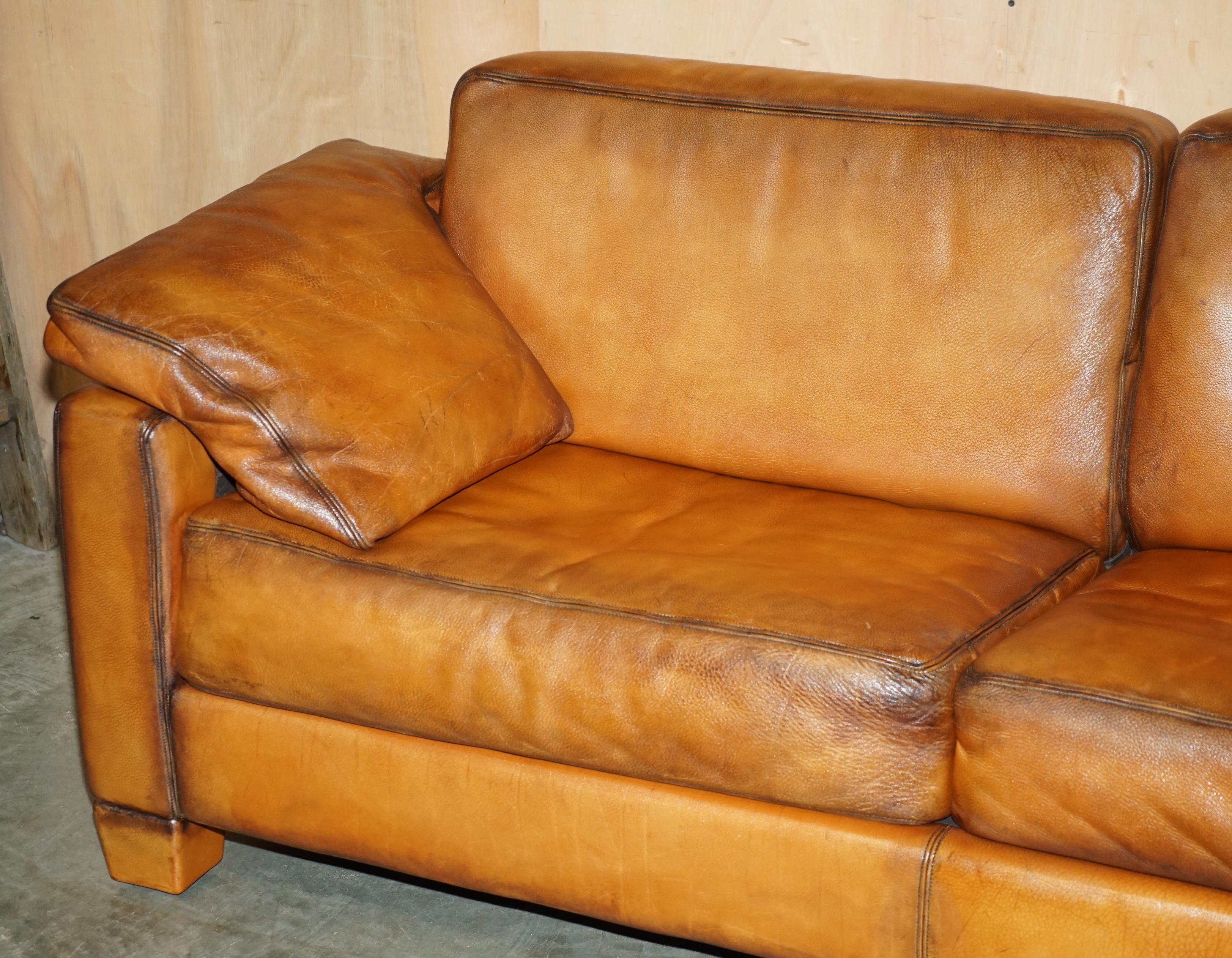 Mid-Century Modern RESTORED DE SEDE DS17 BROWN BUFFALO NECK LEATHER THREE SEAT SOFA PART OF SUiTE en vente