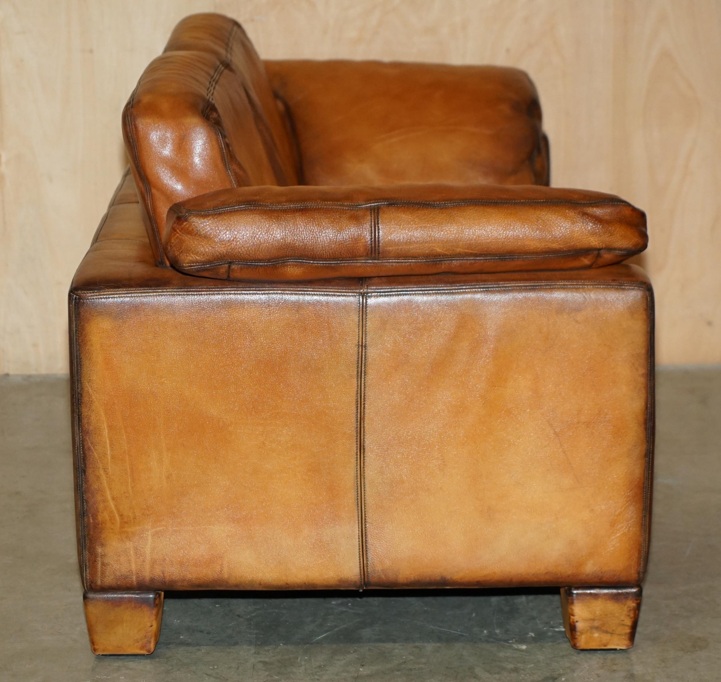 RESTORED DE SEDE DS17 BROWN BUFFALO NECK LEATHER TWO SEAT SOFA PART OF SUiTE en vente 5