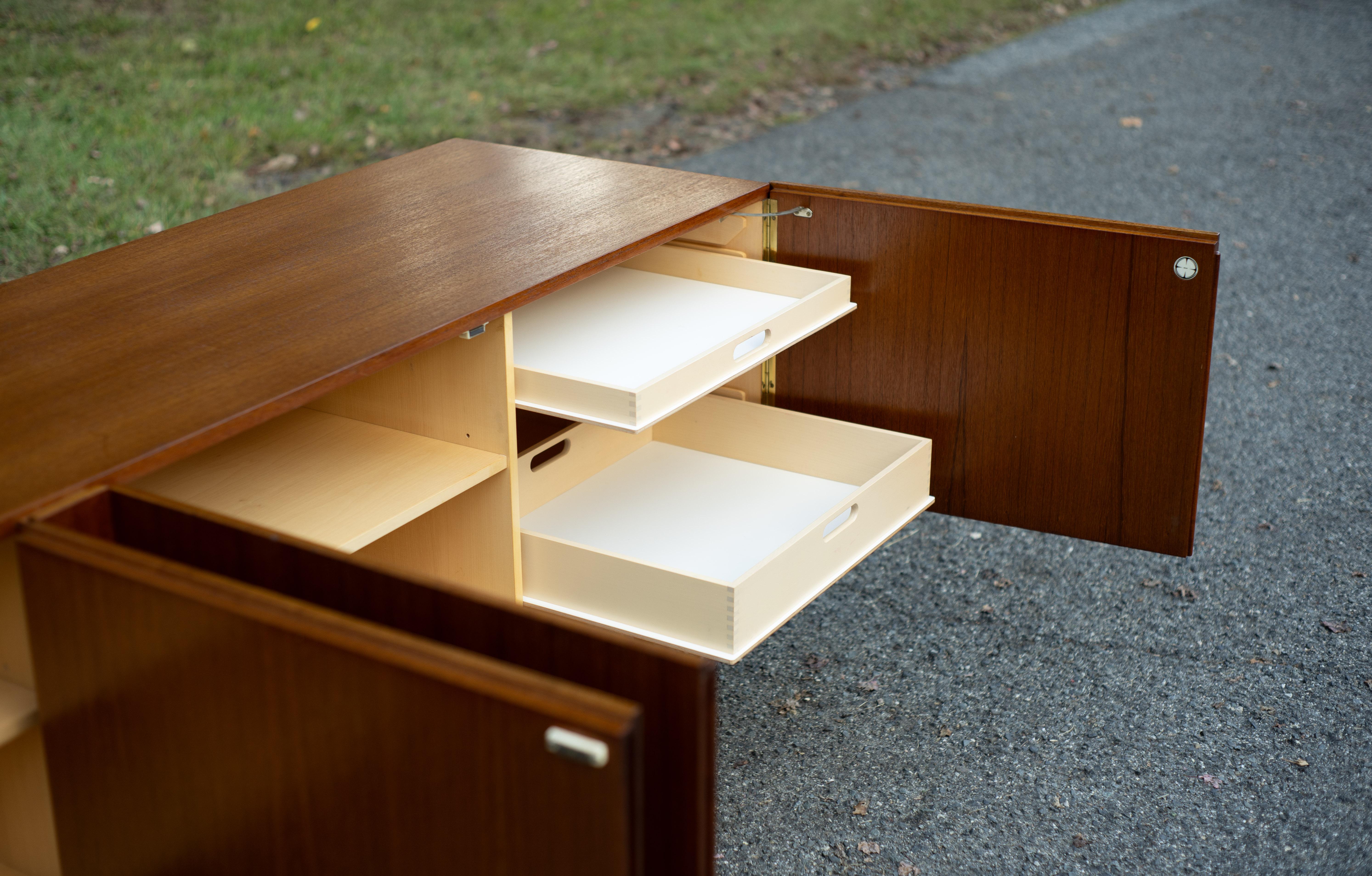 Restored Dieter Waeckerlin Behr Mobel Model B40 Steel & Teak Sideboard Cabinet For Sale 6