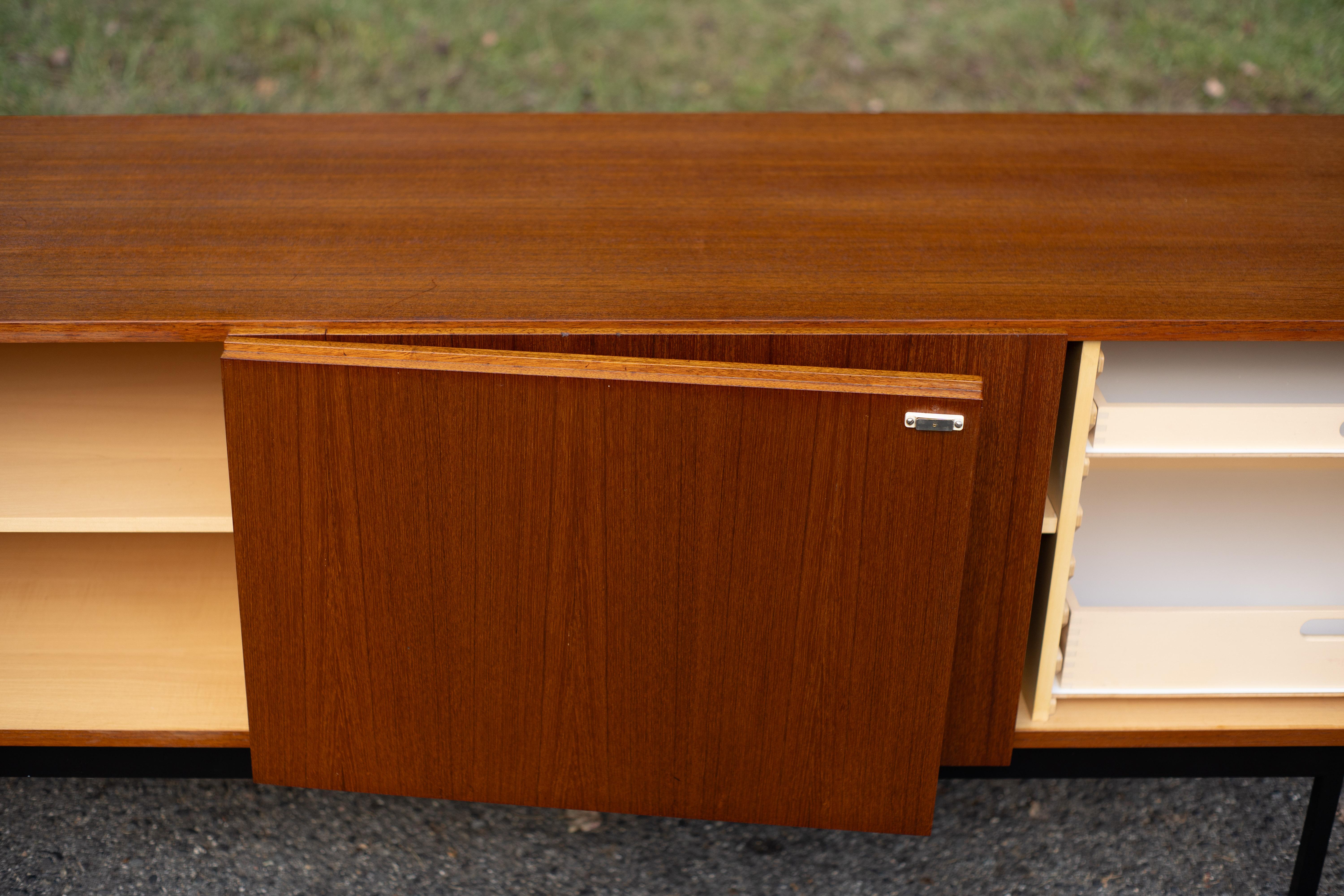 Restored Dieter Waeckerlin Behr Mobel Model B40 Steel & Teak Sideboard Cabinet For Sale 10