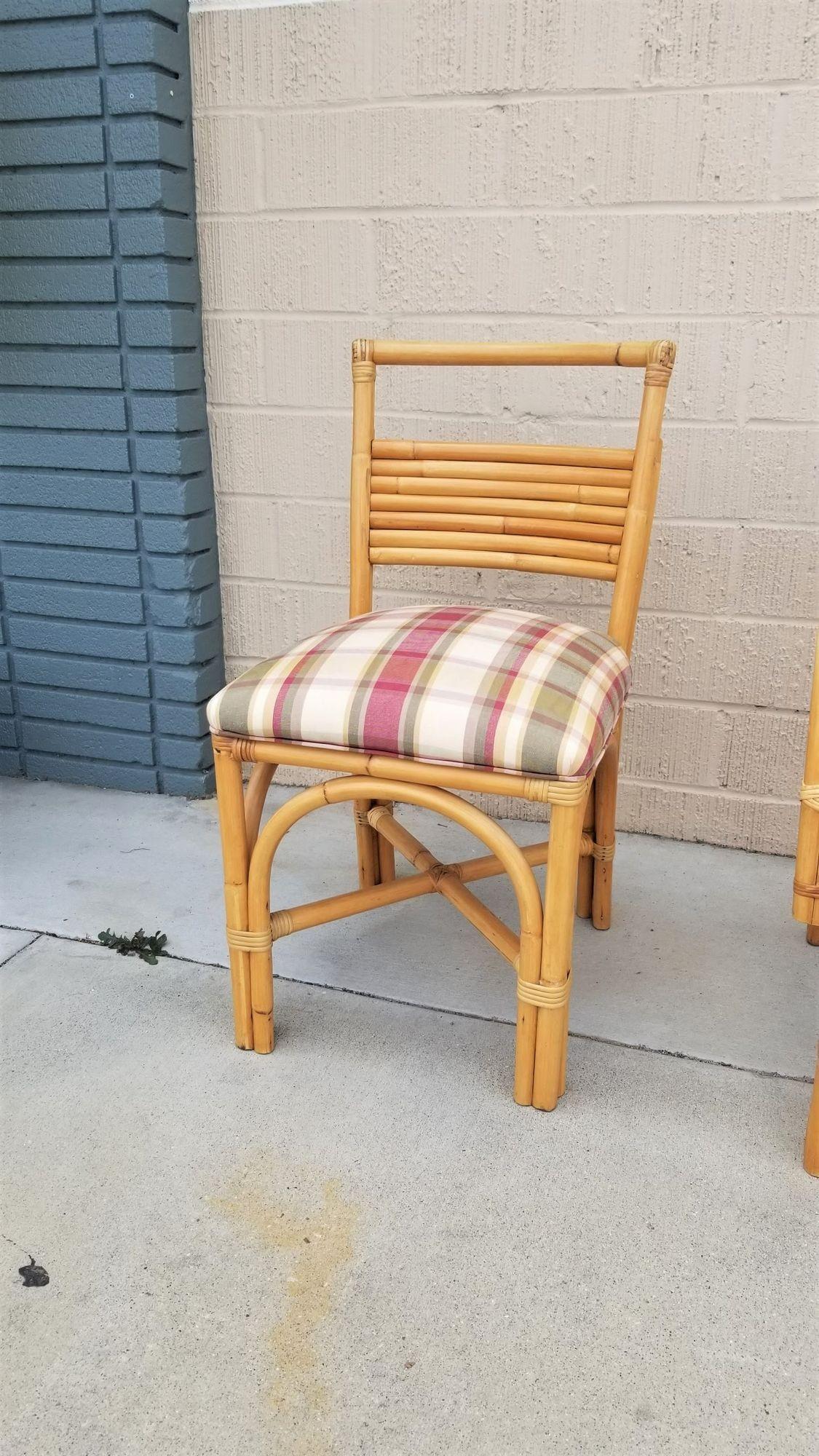 Restaurierte Rattan-Esszimmerstühle mit doppelter Bogenlehne und 7strängiger Rückenlehne, 6er-Set (20. Jahrhundert) im Angebot