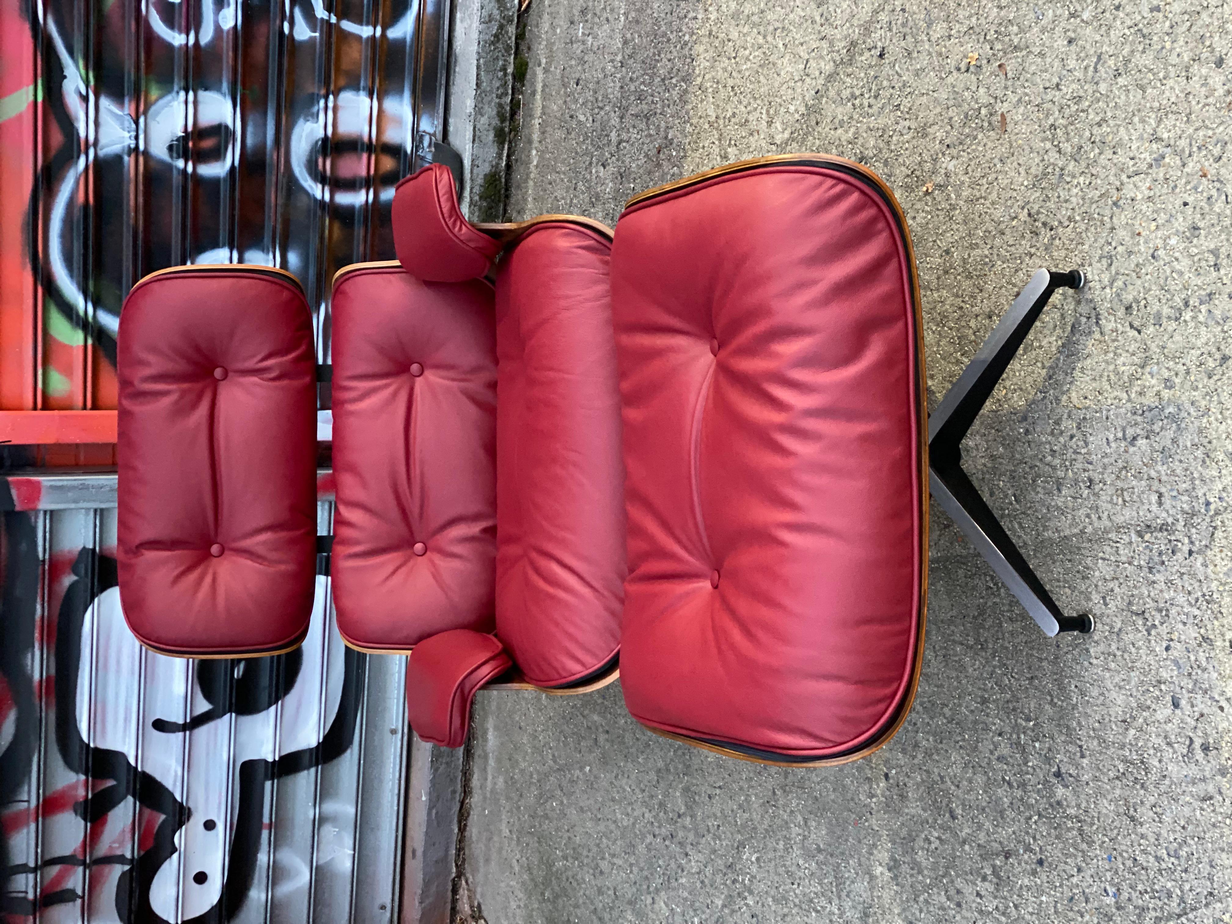 American Restored Eames Lounge with New Leather in Chianti For Sale