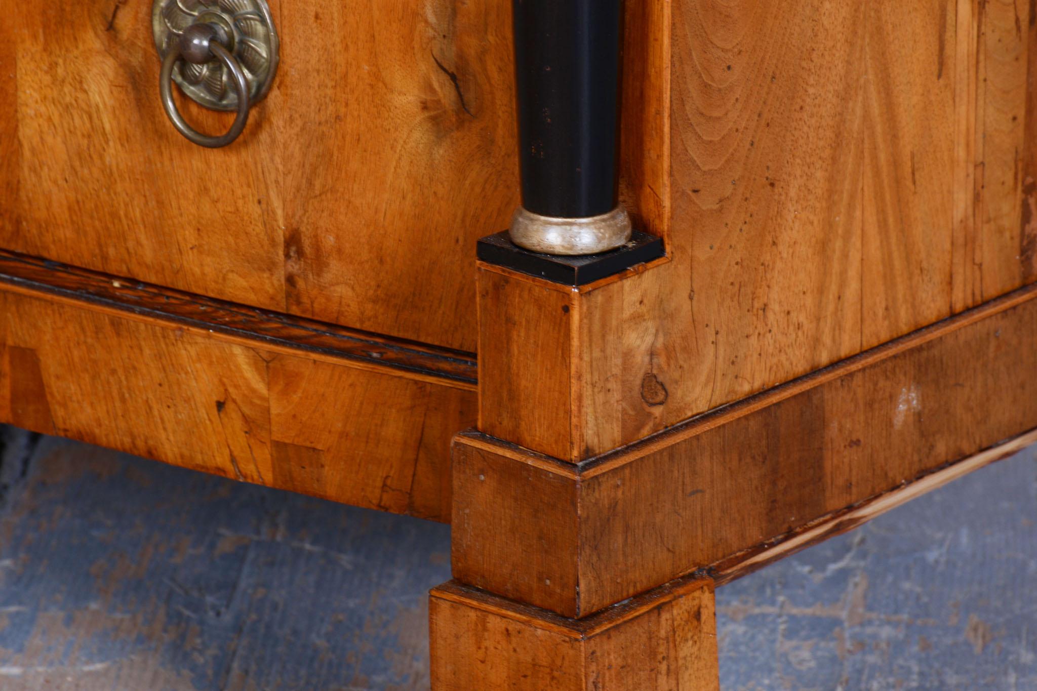 Restored Empire Chest of Drawers, Walnut, Maple, Spruce, Austria, 1820s For Sale 4