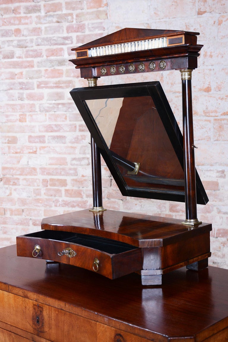 Miroir De Table En Laiton Poli Style Empire Vieilli - 20x20x20 Cm - Marque Arterameferro - Neuf