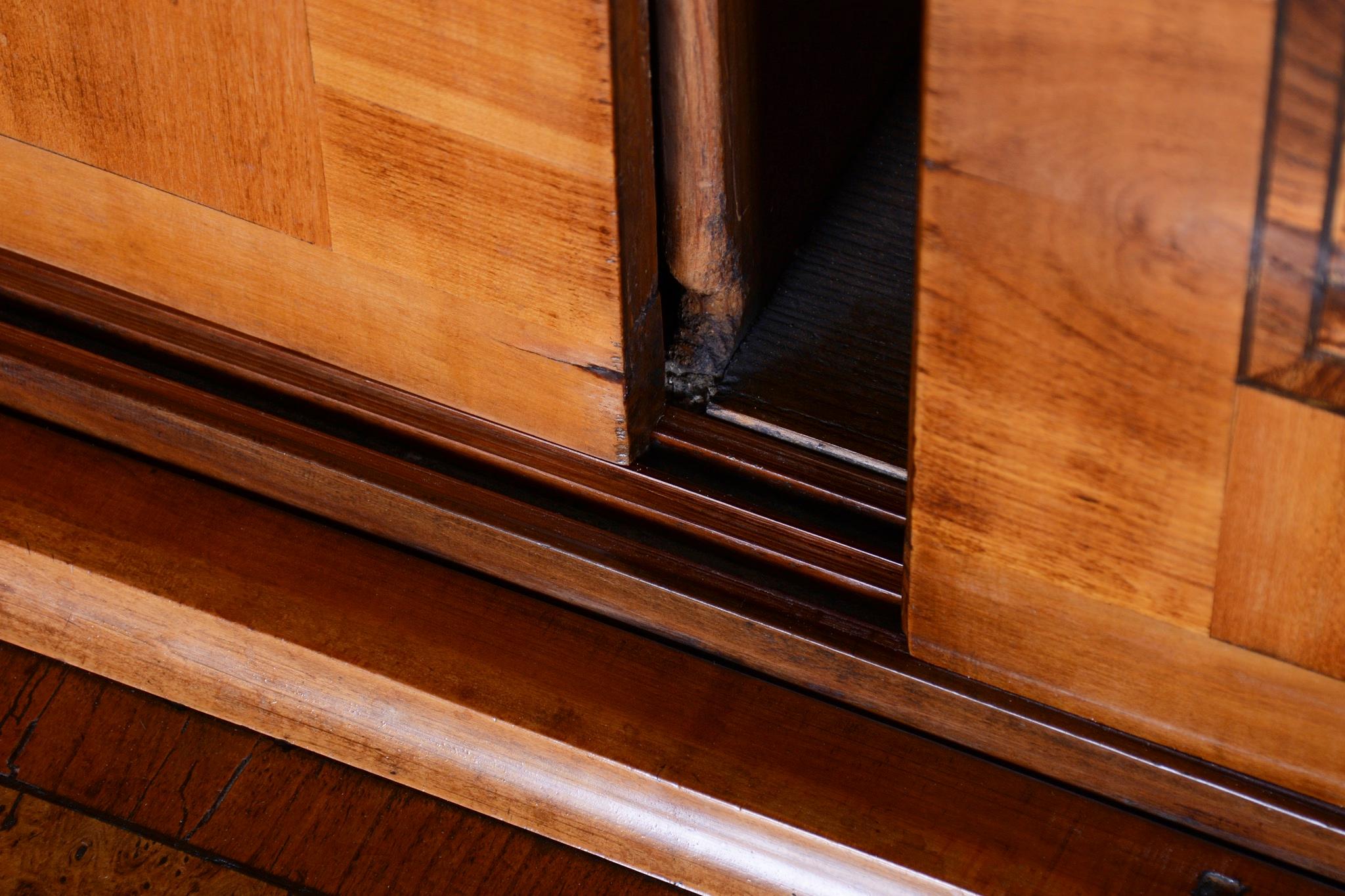 Credenza Impero restaurata, Wood Wood, Polacco restaurato, Ceco, 1790 in vendita 7