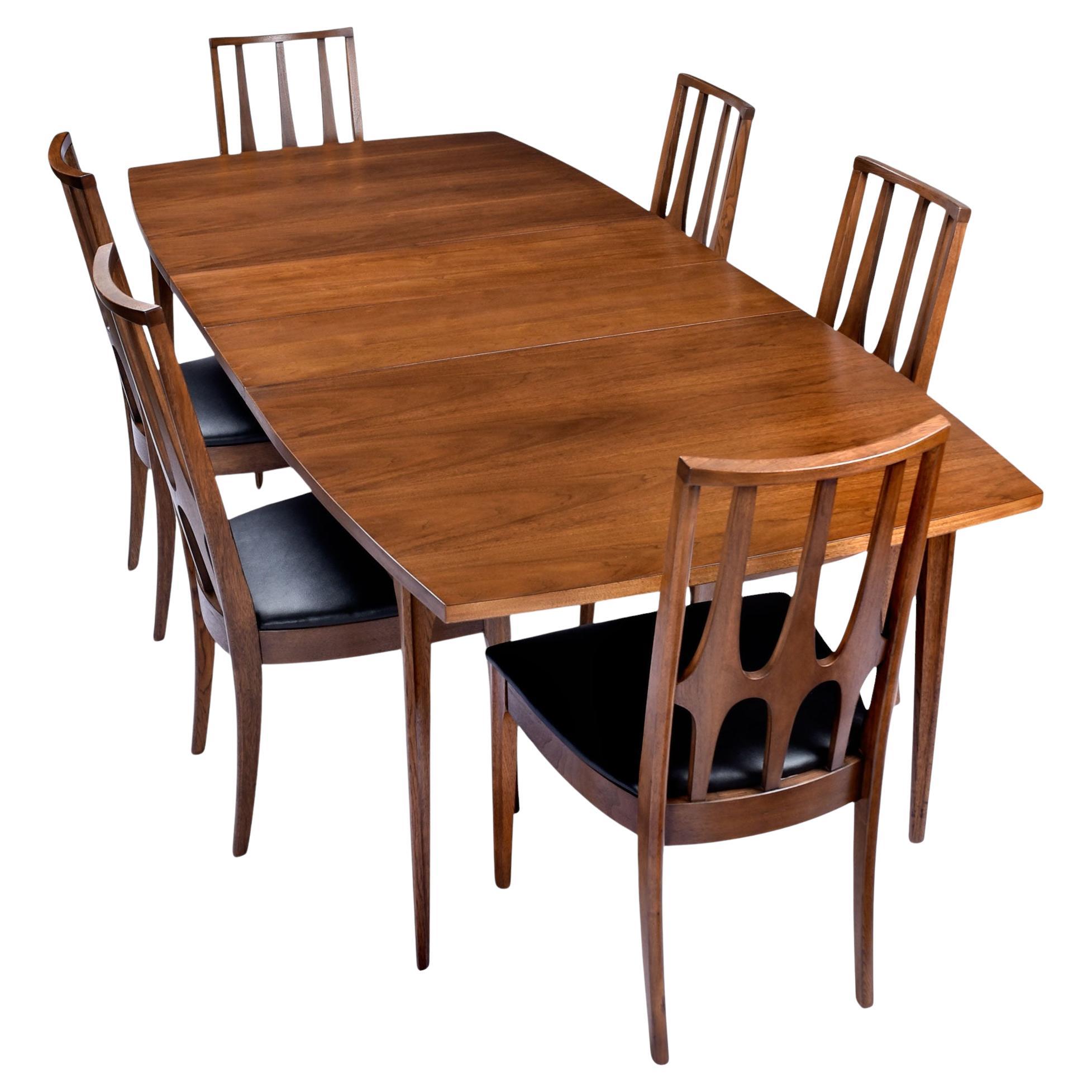 Restored Expanding Broyhill Brasilia Dining Set, Walnut, Mid-Century, 6 Chairs im Angebot