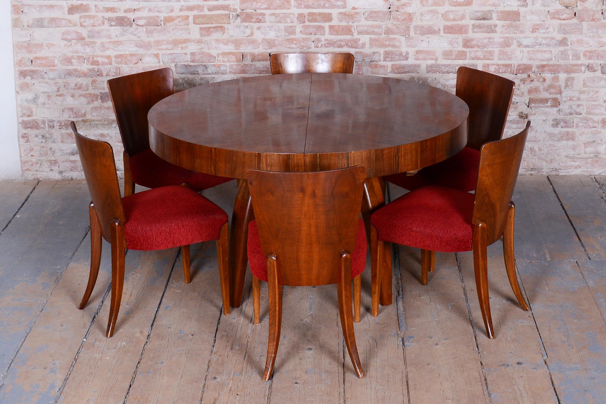Restored Extendable Dining Table, by Halabala, UP Zavody, Walnut, Czech, 1930s For Sale 4