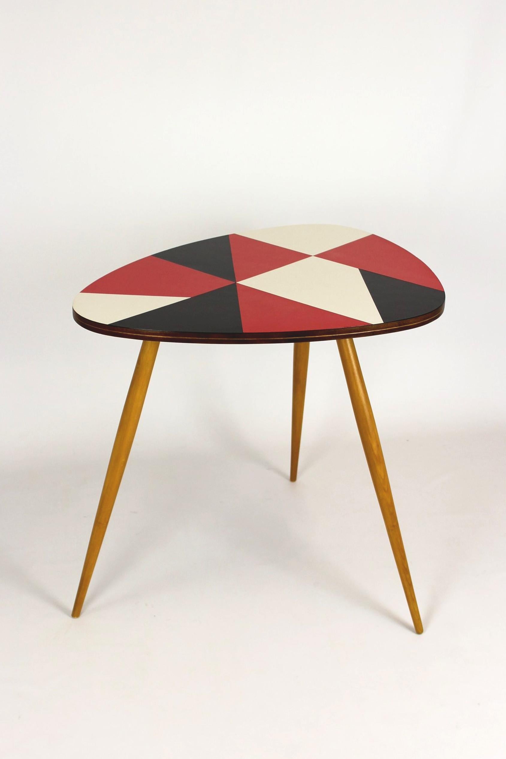 Restored Formica Coffee Table from Drevopodnik Brno, 1964 For Sale at