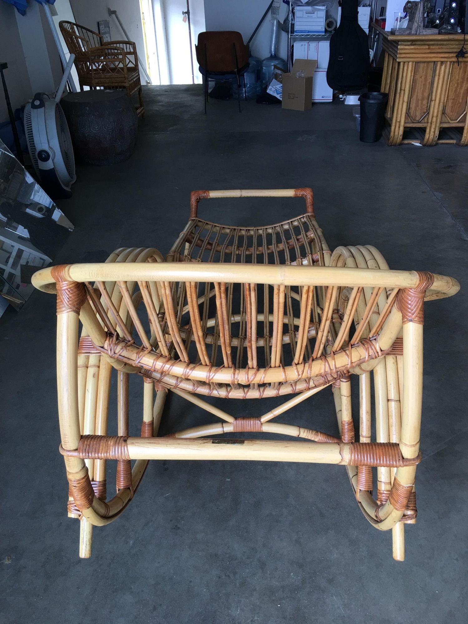 Restored Franco Albini Style Stick Rattan Rocking Lounge Chair In Excellent Condition For Sale In Van Nuys, CA