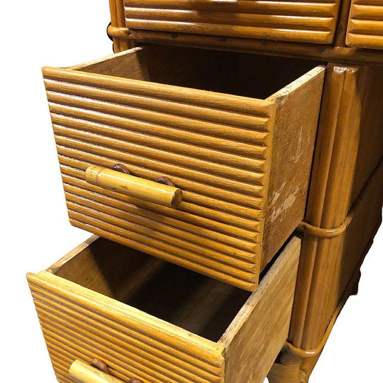 Restaurierter Gabriella Crespi Stil Bleistift-Schreibtisch aus Rattan mit Schilfrohr und Birkenplatte 3