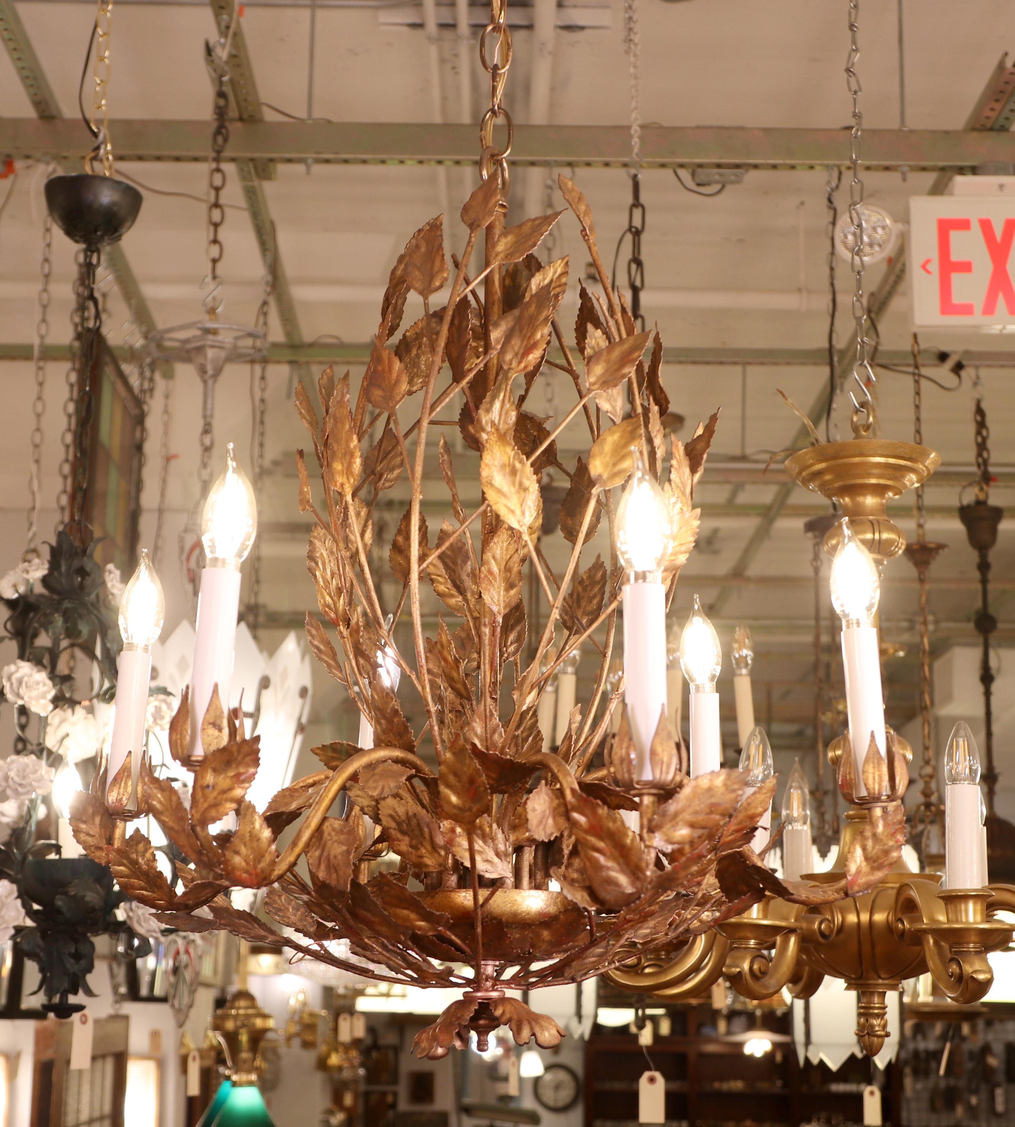 Restored Gilded Leaves 6 Light Chandelier Done in a Tole Style In Good Condition For Sale In New York, NY