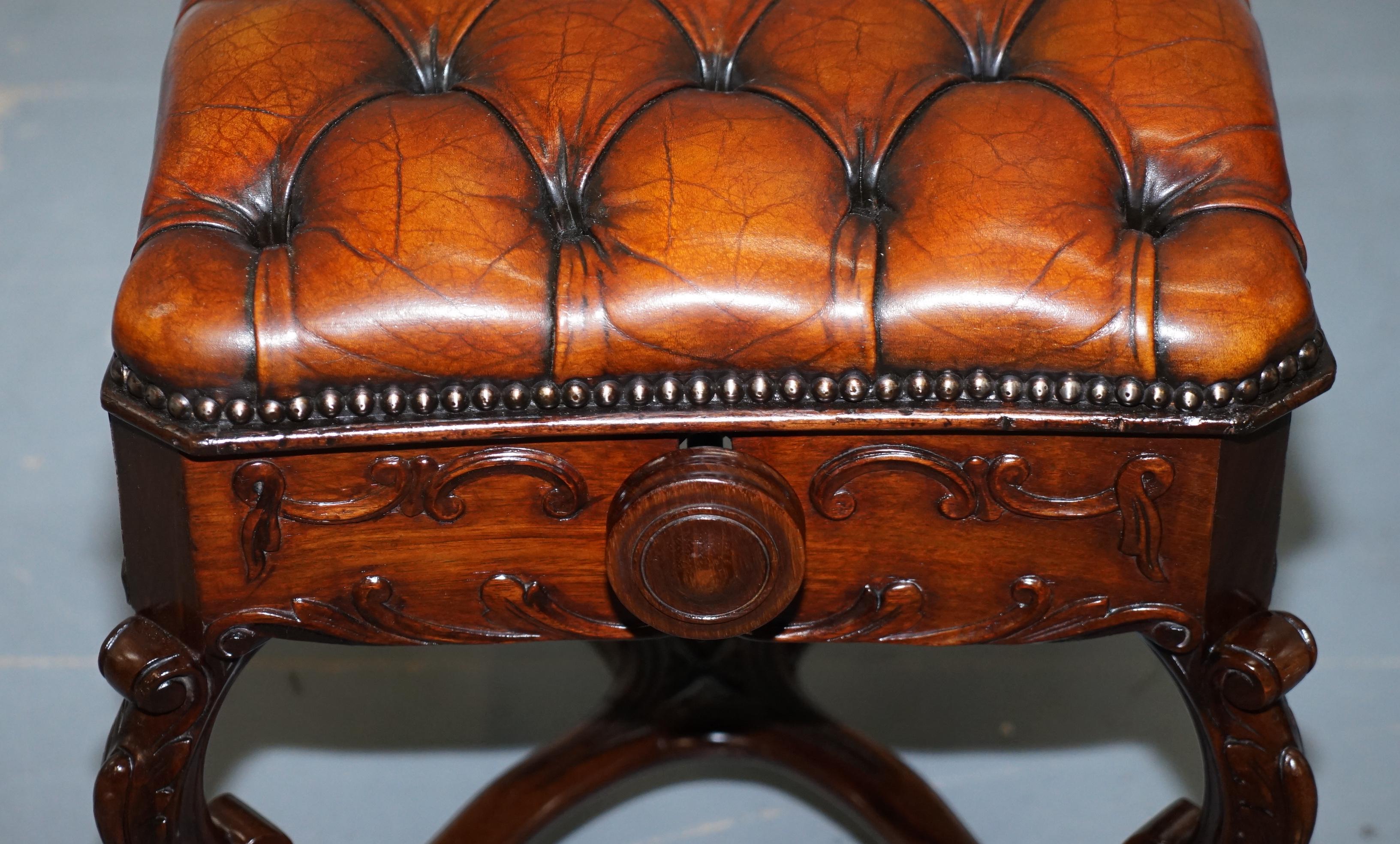 Restored H Brooks of London Rosewood Chesterfield Leather circa 1875 Piano Stool 4