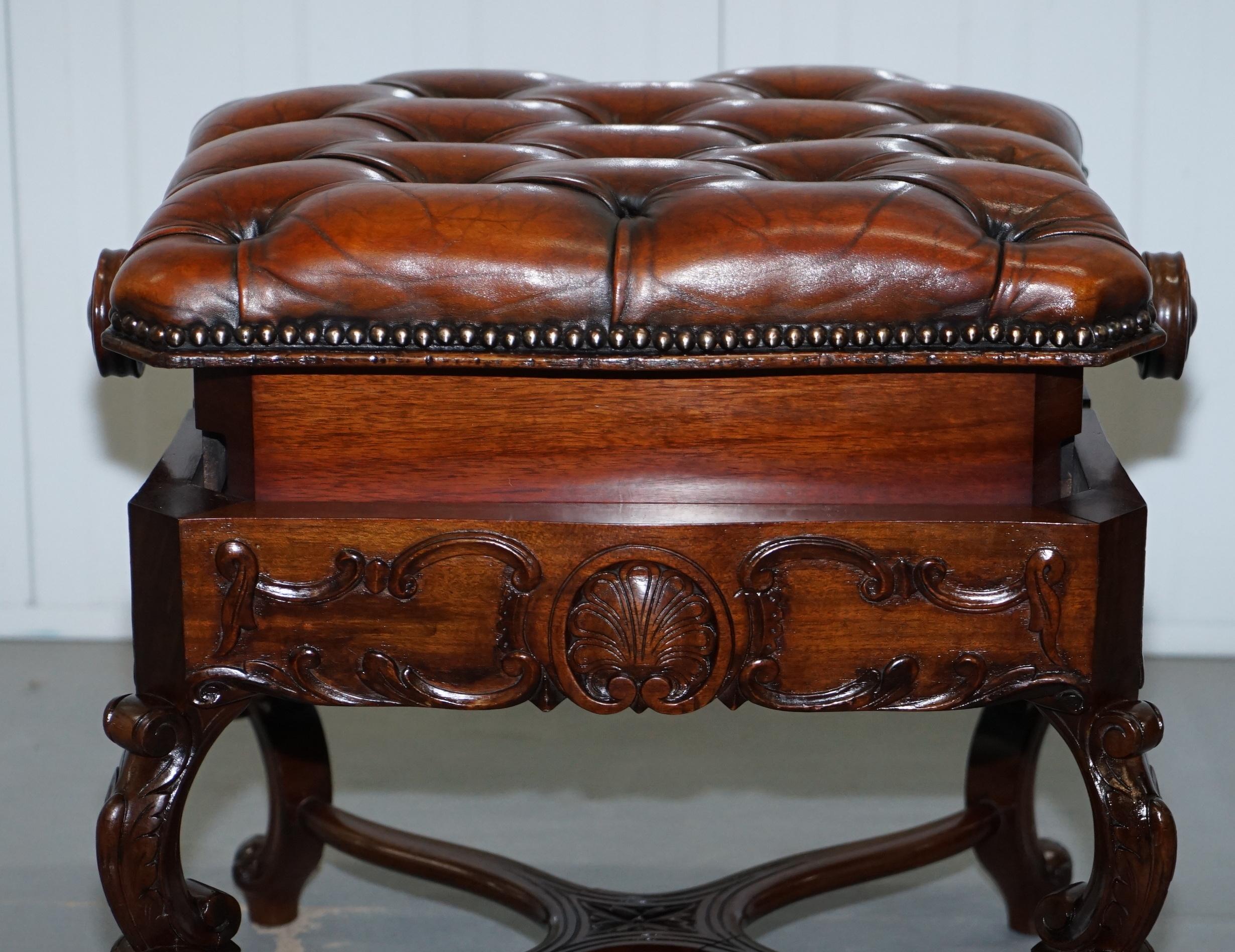 Restored H Brooks of London Rosewood Chesterfield Leather circa 1875 Piano Stool 6