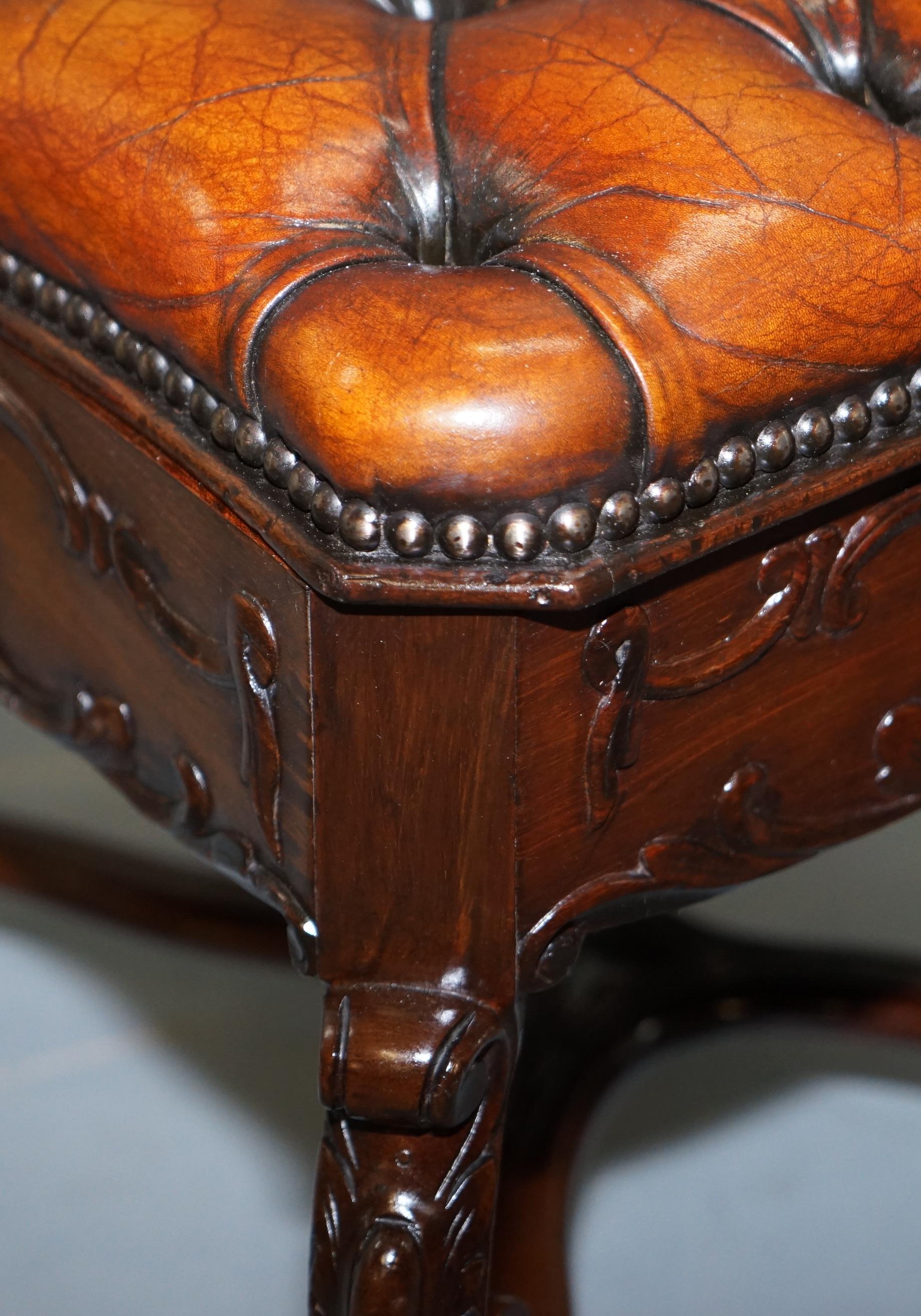 Restored H Brooks of London Rosewood Chesterfield Leather circa 1875 Piano Stool 2