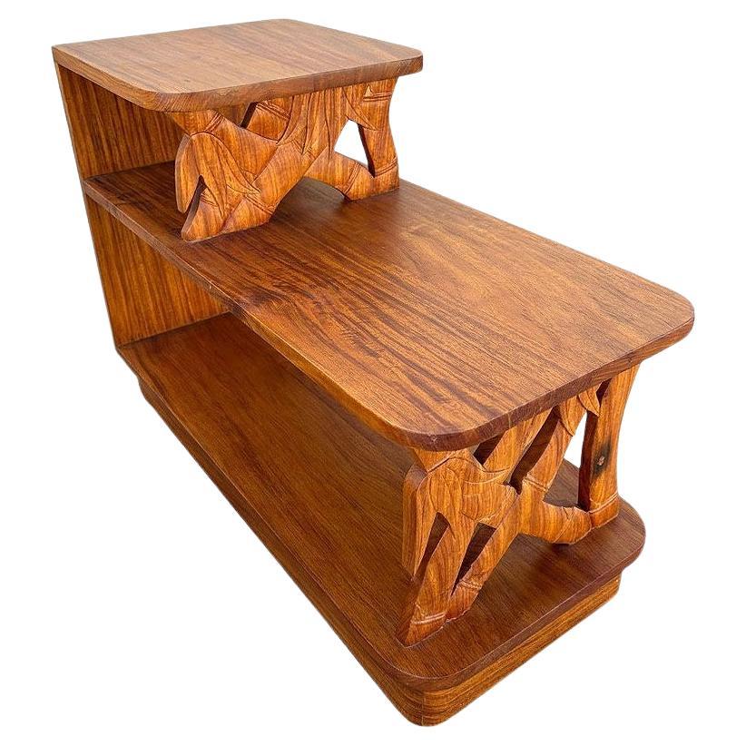 Mesa de lámpara lateral de 3 niveles de madera de Koa tallada a mano restaurada con motivos de bambú