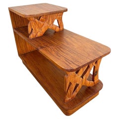 Mesa de lámpara lateral de 3 niveles de madera de Koa tallada a mano restaurada con motivos de bambú