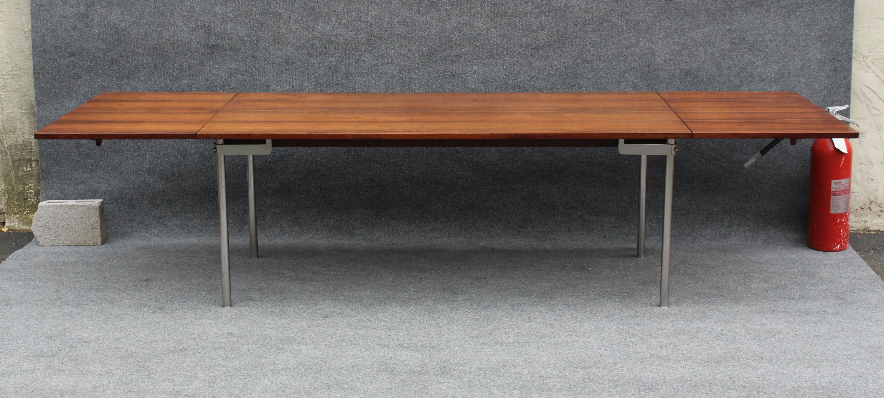 Mid-20th Century Restored Hans J. Wegner for Andreas Tuck AT-319 Drop-Leaf Rosewood Dining Table For Sale