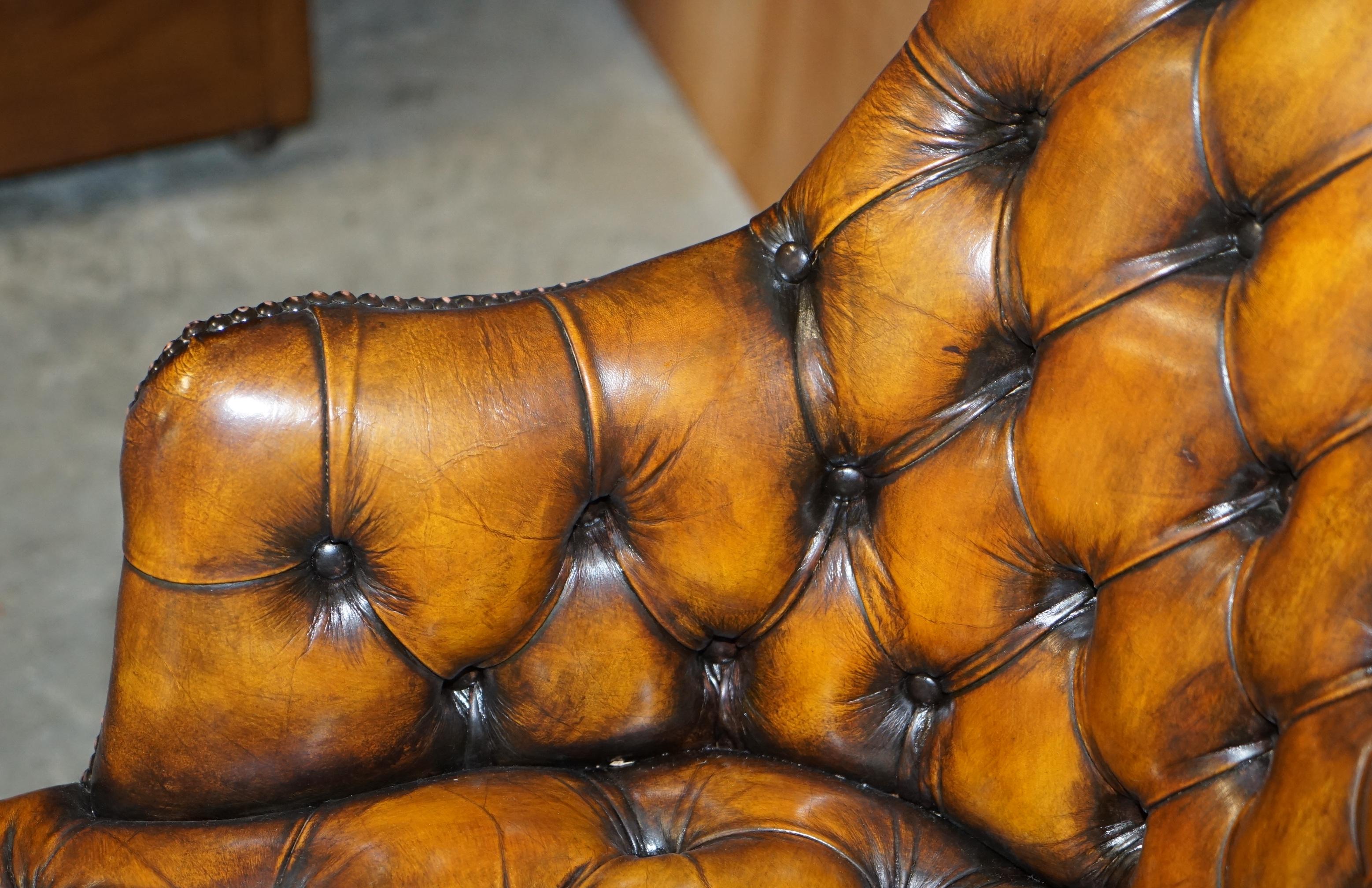 Mid-20th Century RESTORED HARRODS LONDON CHESTERFiELD BROWN LEATHER ARMCHAIR CLAW & BALL FEET For Sale