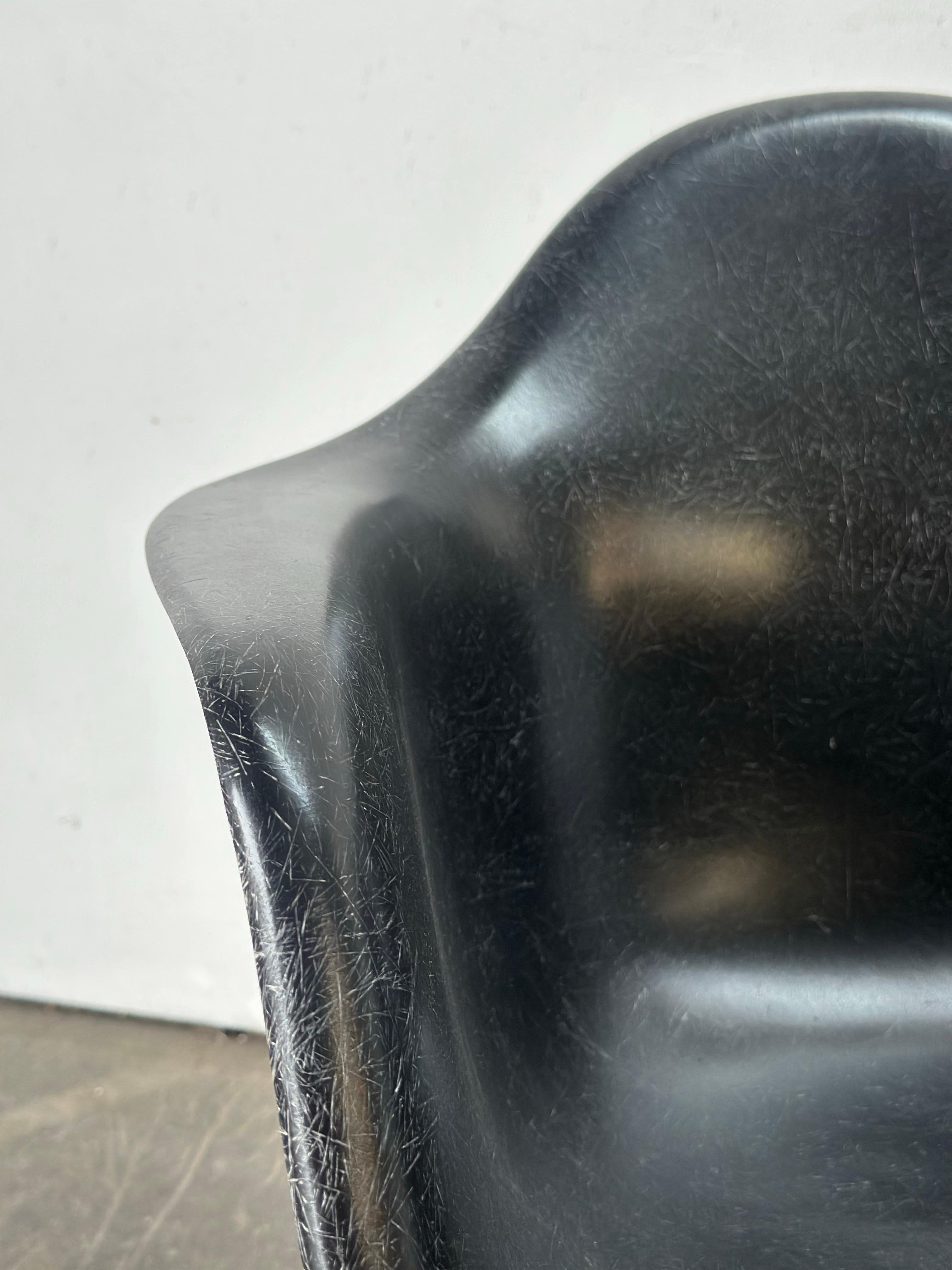 North American Restored Herman Miller Eames Fiberglass Rocking Chair For Sale