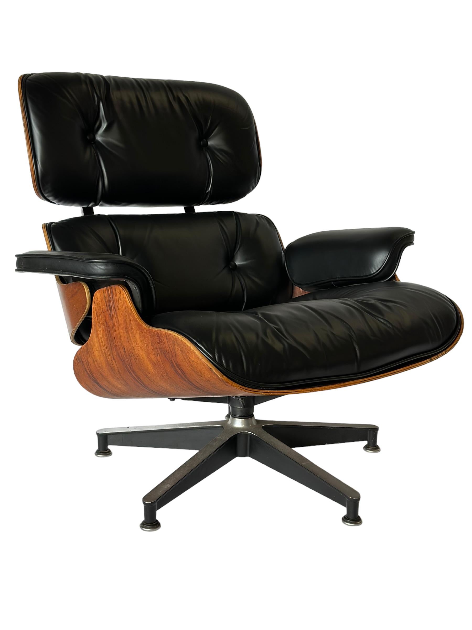 Restored Herman Miller Eames Lounge and Ottoman 6