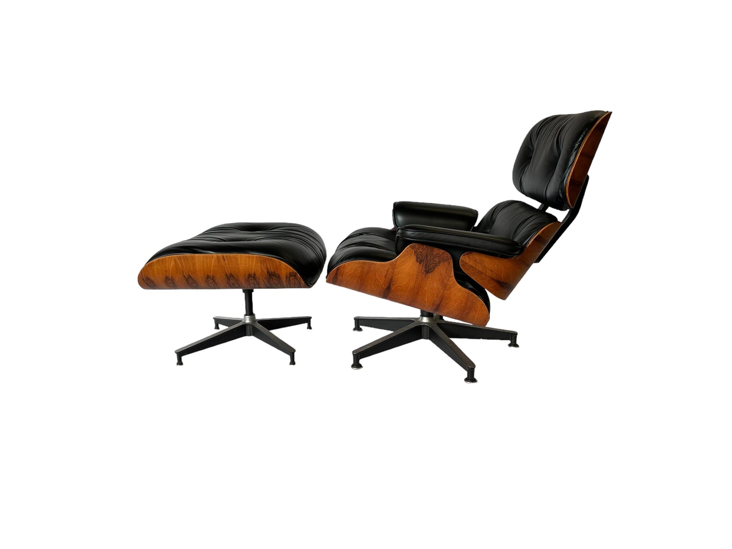 Mid-Century Modern Restored Herman Miller Eames Lounge and Ottoman
