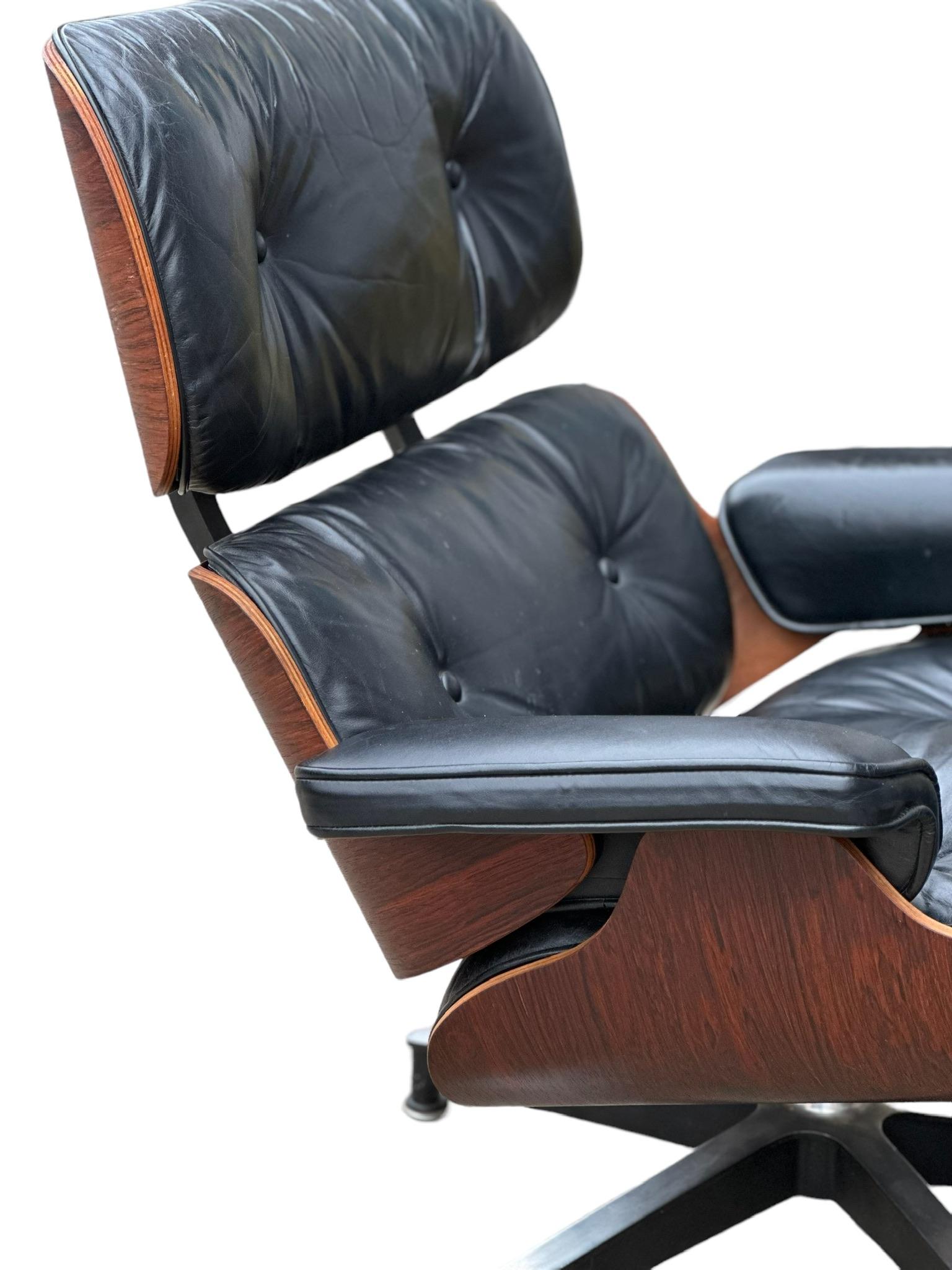 Restored Herman Miller Eames Lounge Chair and Ottoman 5