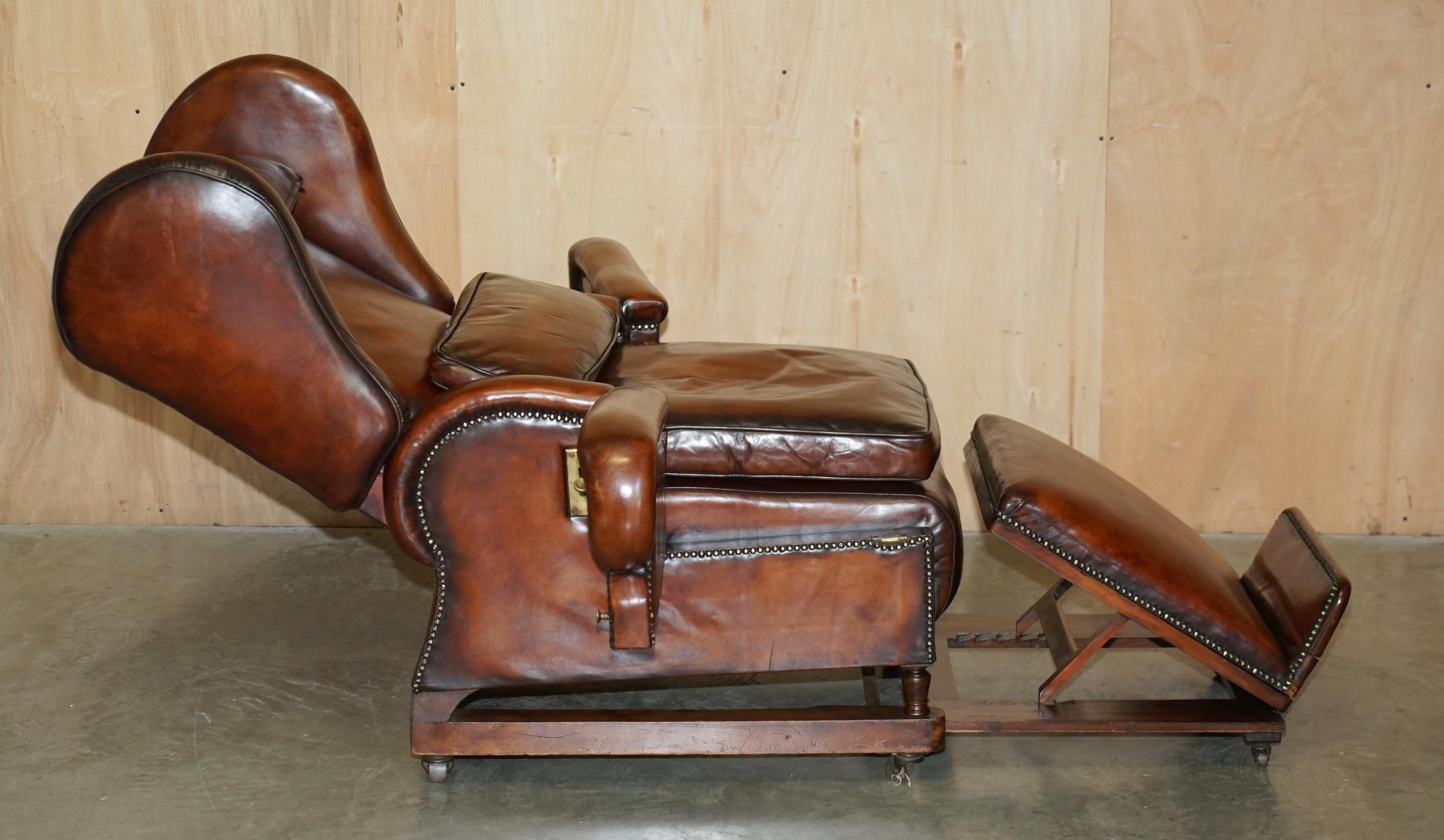 Restauré J Foot & Son Fauteuil relax réglable en cuir Brown teinté à la main en vente 8