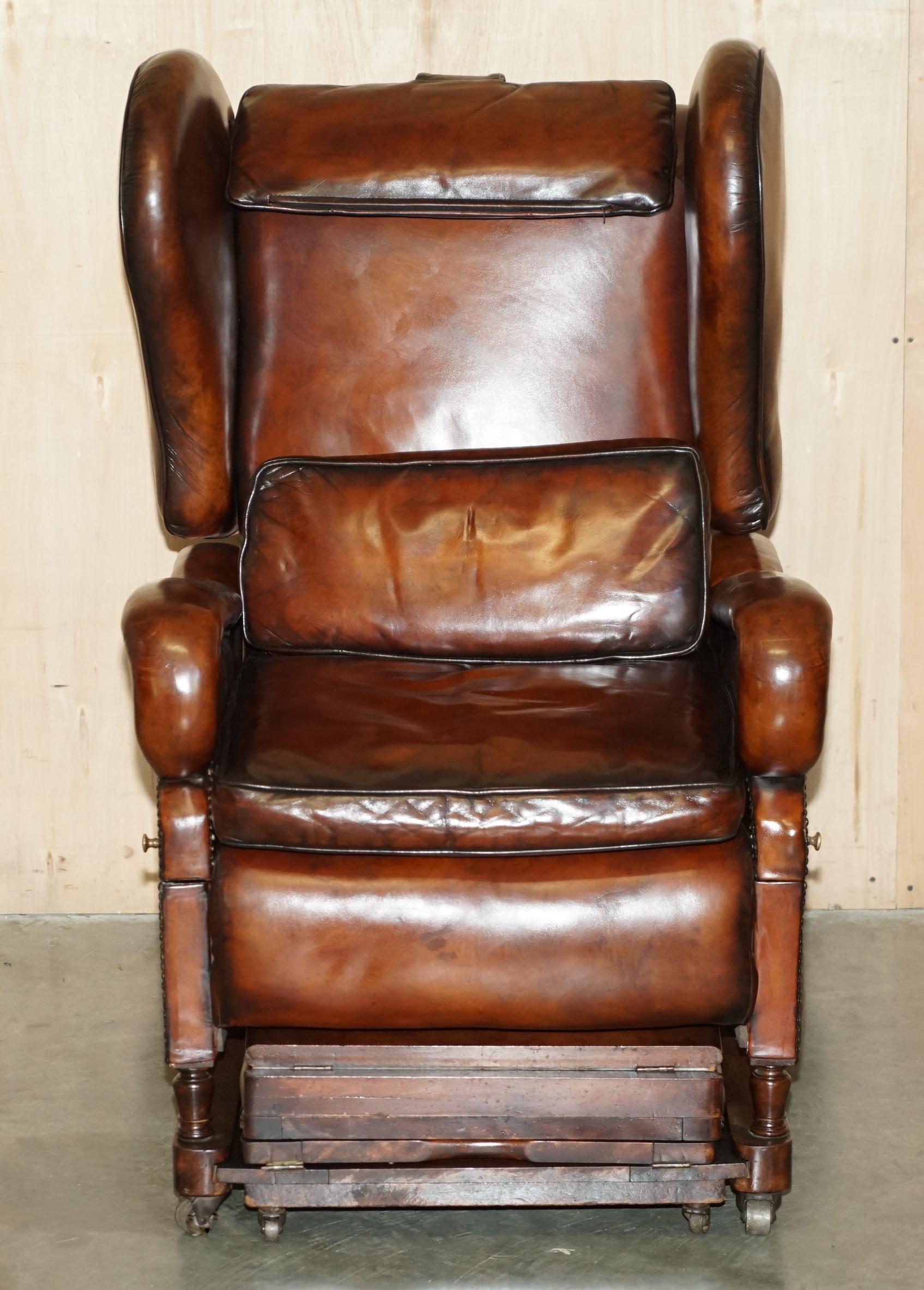 Victorien Restauré J Foot & Son Fauteuil relax réglable en cuir Brown teinté à la main en vente