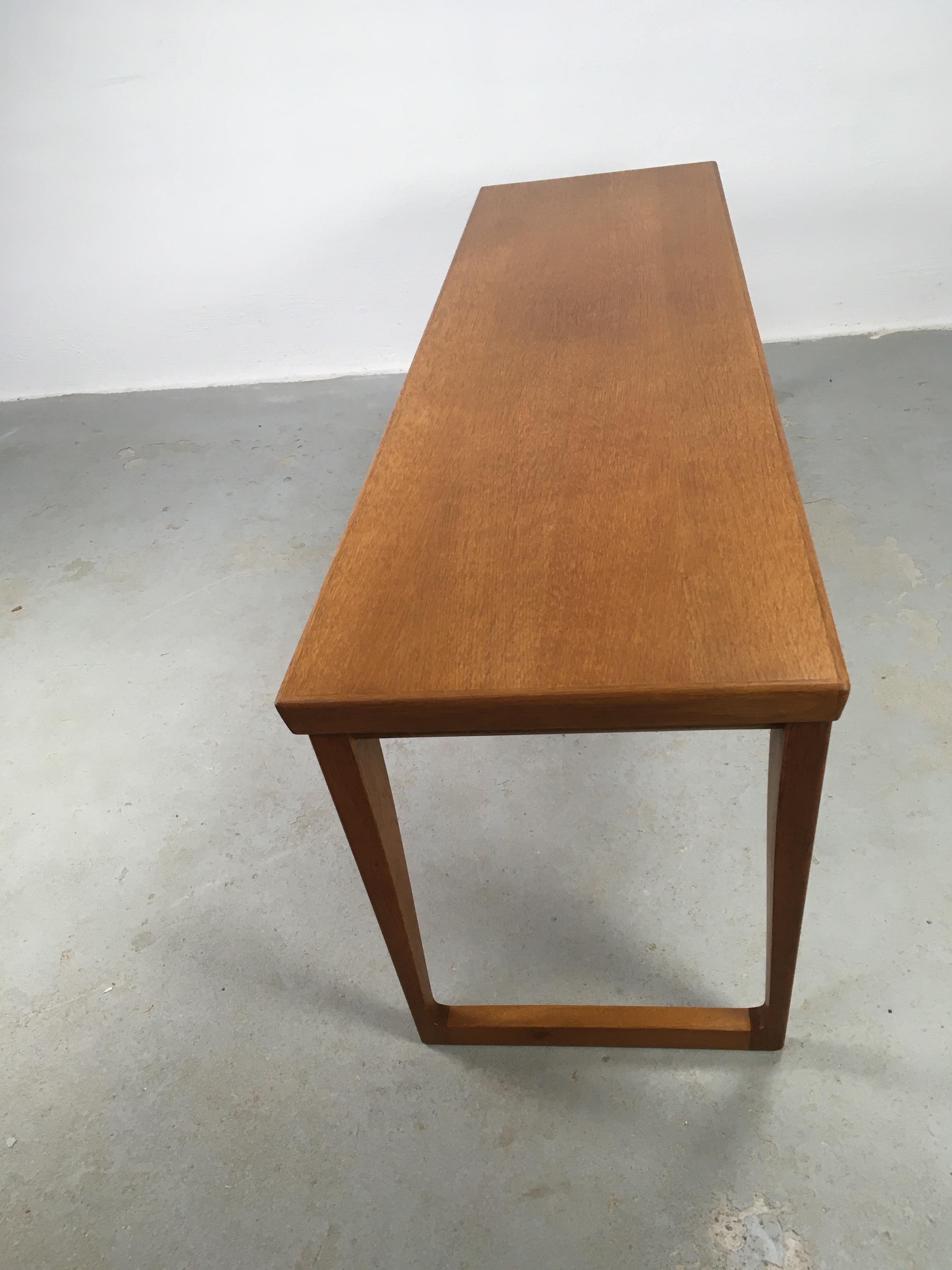 Restored and Refinished Kai Kristiansen Oak Side Table with Chest of Drawers For Sale 3