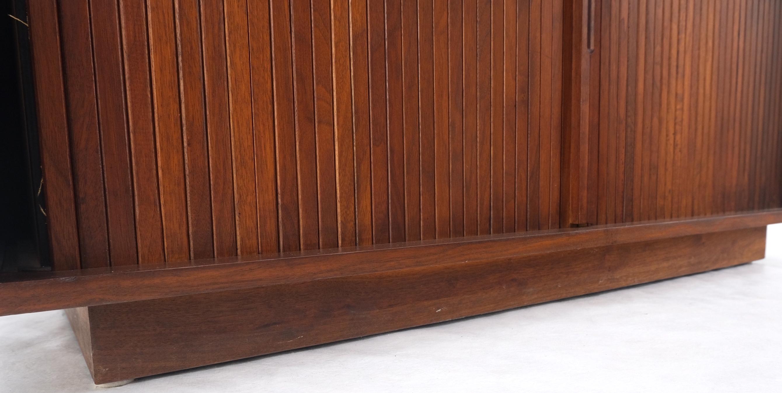 Restored Lift Top Turn Table Record Cabinet Credenza Tambour Door Compartment In Good Condition In Rockaway, NJ