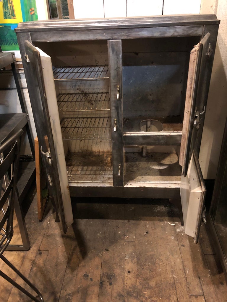 Restored Metal Ice Chest at 1stDibs