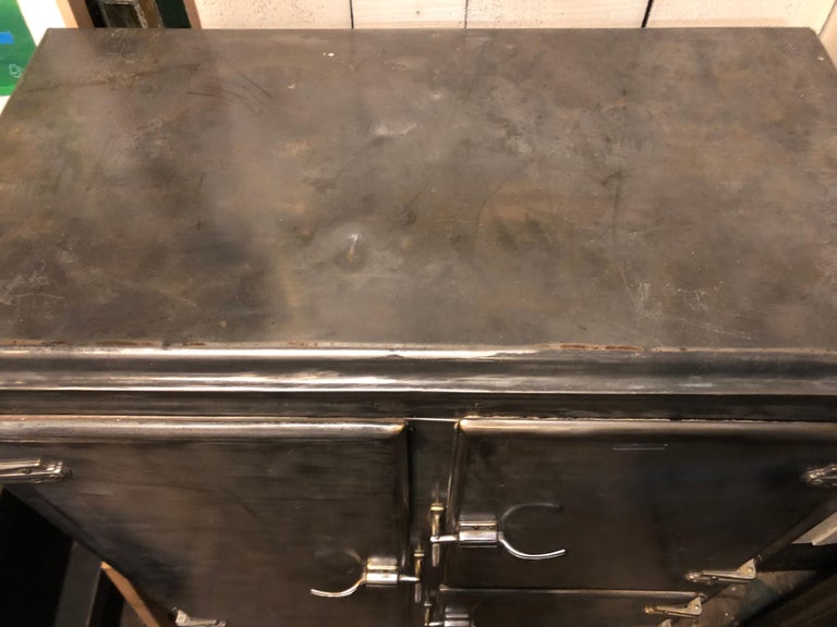 Restored Metal Ice Chest at 1stDibs