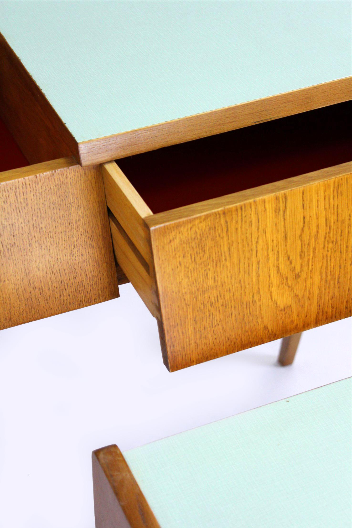 Restored Mid-Century Bedroom Set from Zapadoslovenske Zavody, Czechia, 1960s in vendita 4