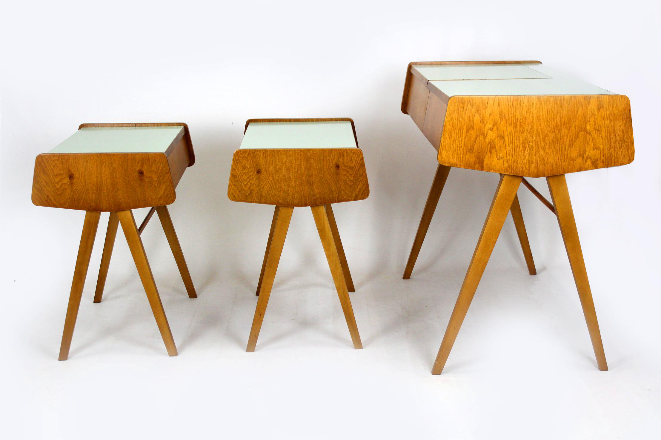 Restored Mid-Century Bedroom Set from Zapadoslovenske Zavody, Czechia, 1960s in vendita 9