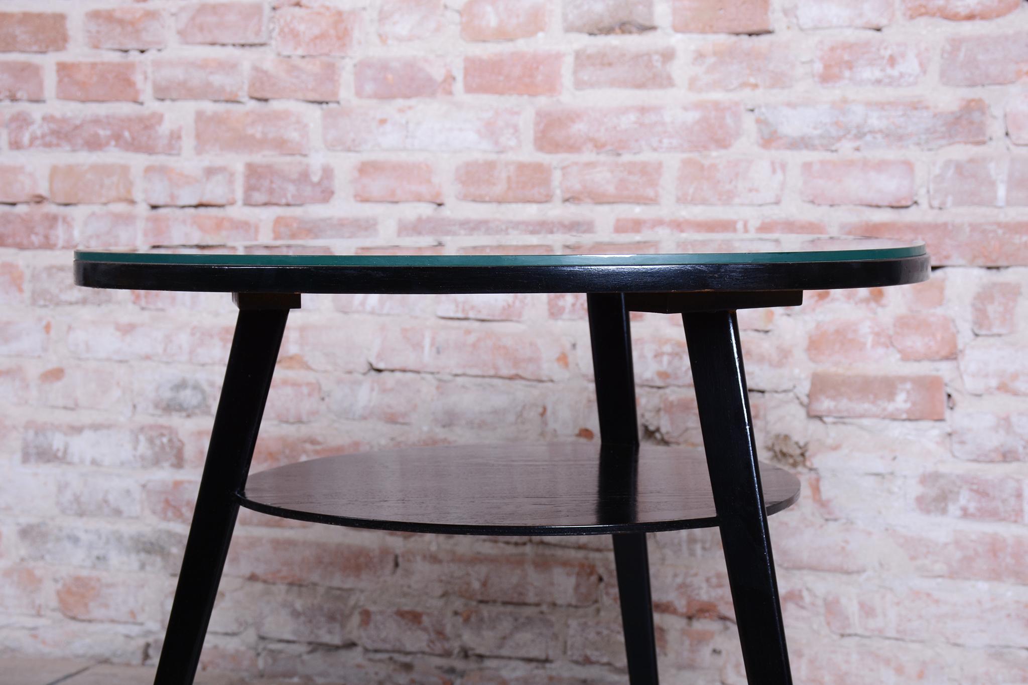 Restored Mid -Century Coffee Table, Beech, Oak, Glass, Polish, Czech, 1950s In Good Condition For Sale In Brandys nad Labem, Středočeský kraj
