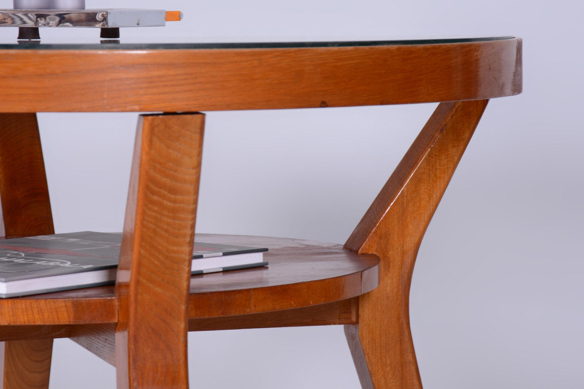 Table basse restaurée du milieu du siècle, Oak Oak, Glass, Czech, 1950s en vente 3