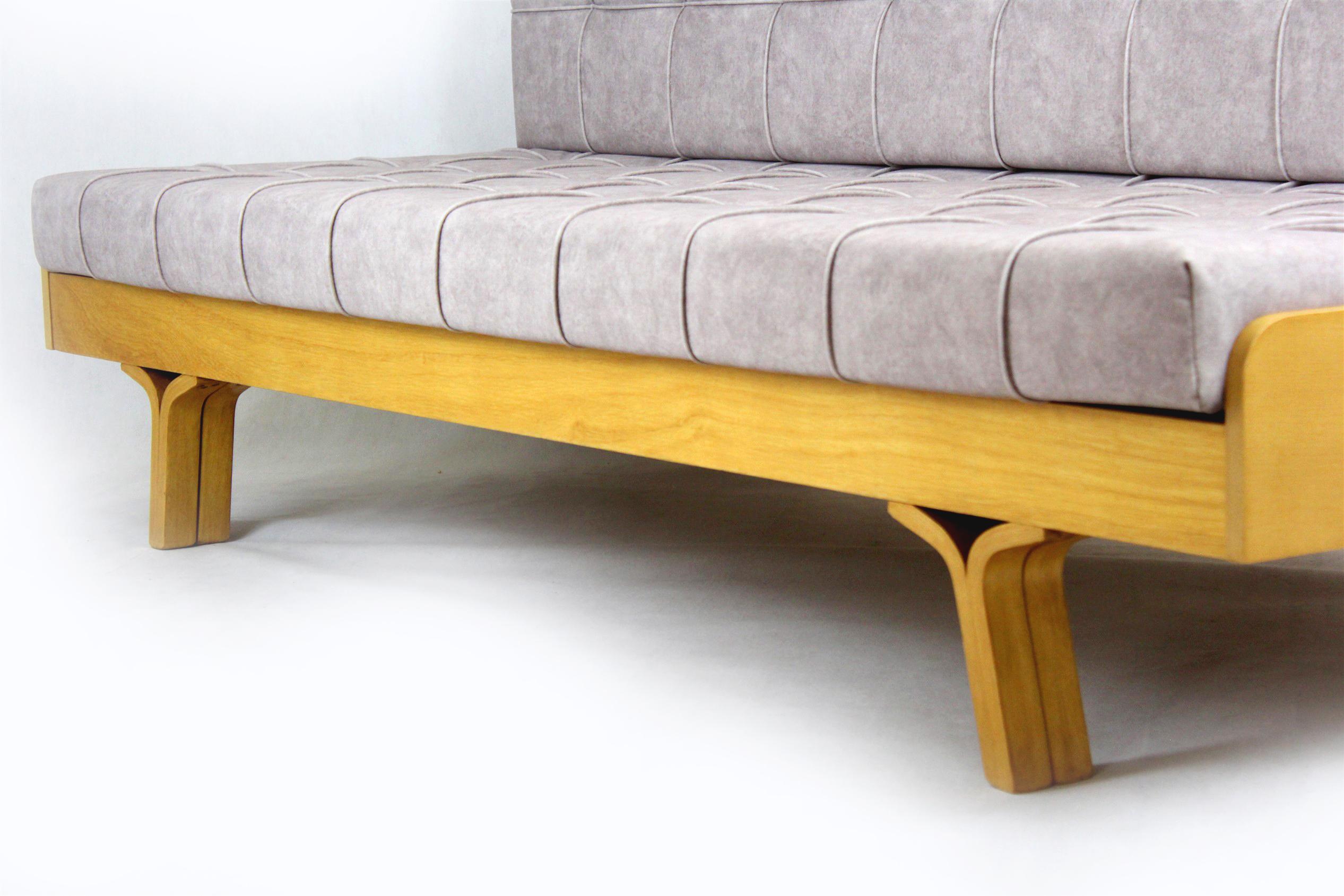 Restored Mid-Century Convertible Sofa by Ludvik Volak for Holesov, 1960s 9