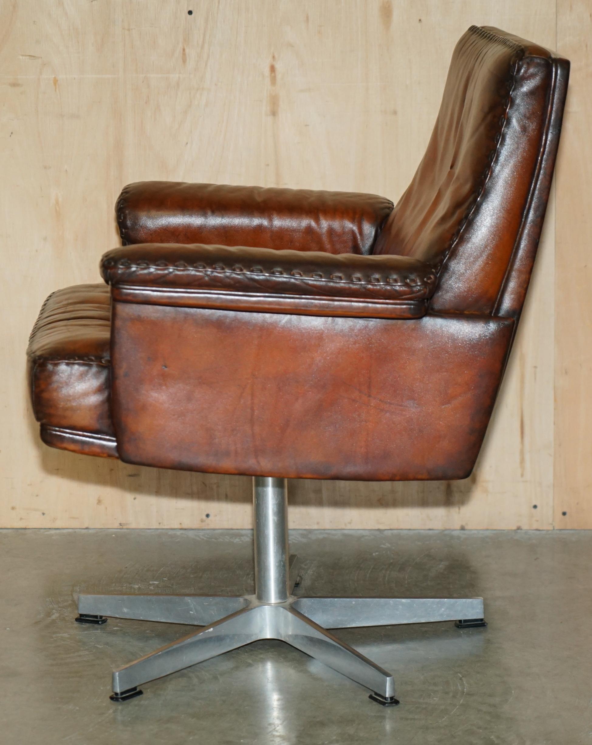 SILLA DE SEDE DS35 EJECUTIVA DE MEDIO SIGLO RESTAURADA EN CUERO MARRON CON CAPAZ DE GIRATORIO en venta 11