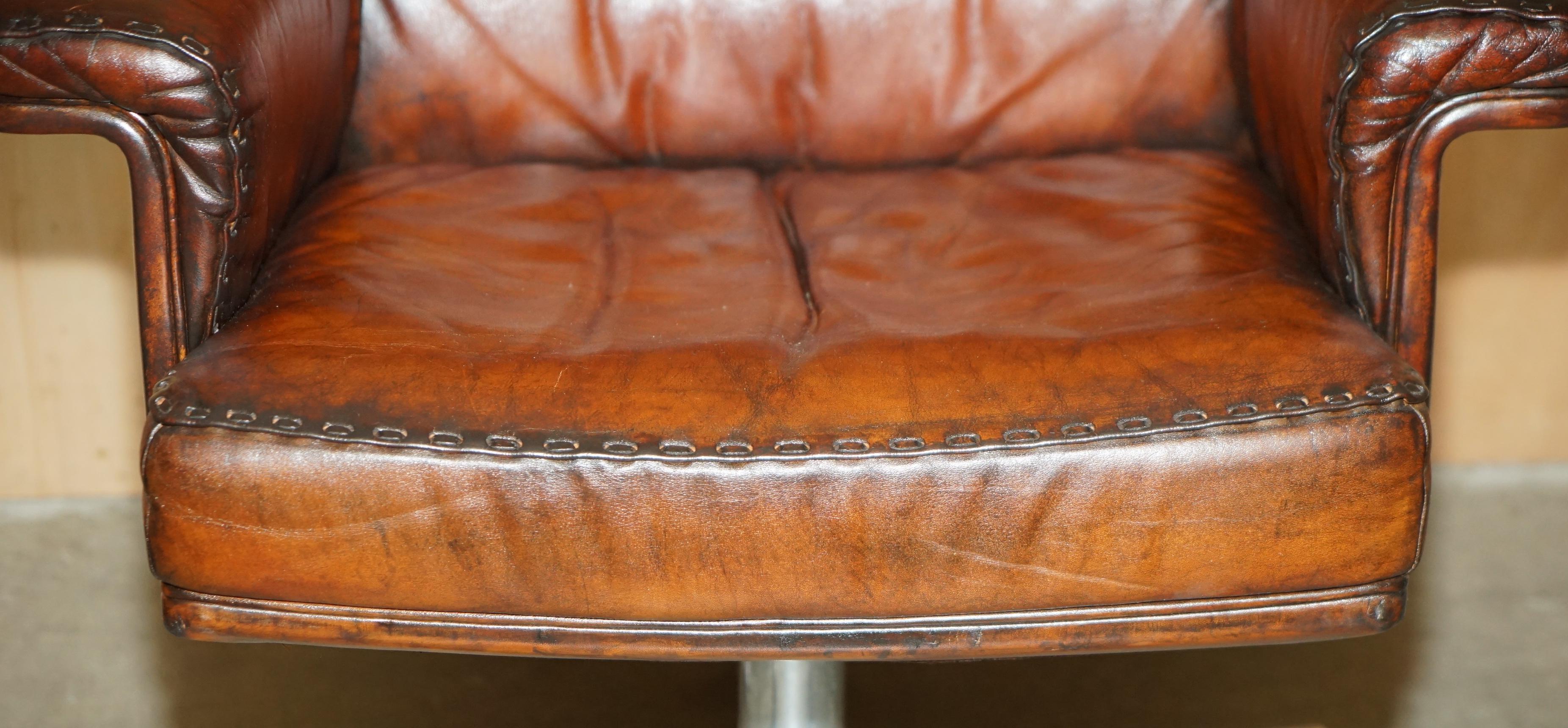 SILLA DE SEDE DS35 EJECUTIVA DE MEDIO SIGLO RESTAURADA DE CUERO MARRÓN PARA DIVISORES en venta 4
