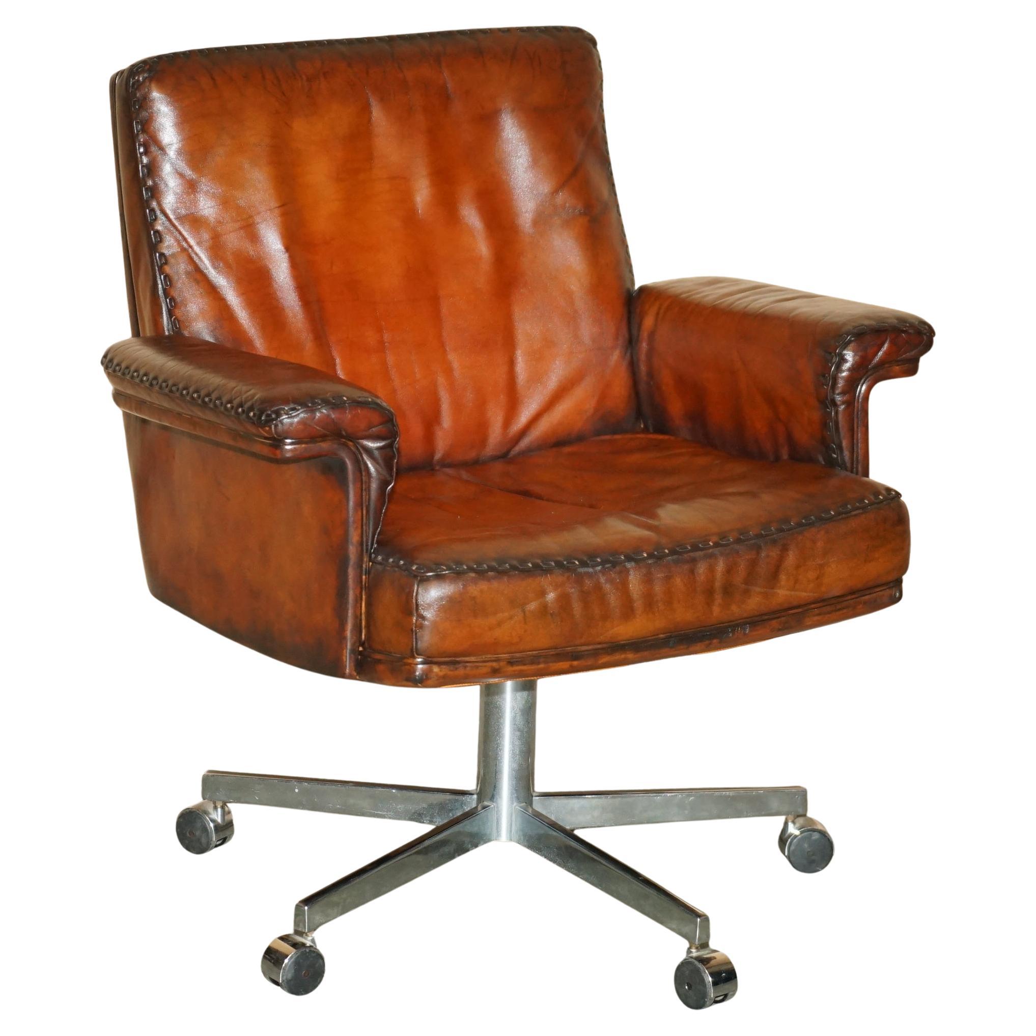 SILLA DE SEDE DS35 EJECUTIVA DE MEDIO SIGLO RESTAURADA DE CUERO MARRÓN PARA DIVISORES