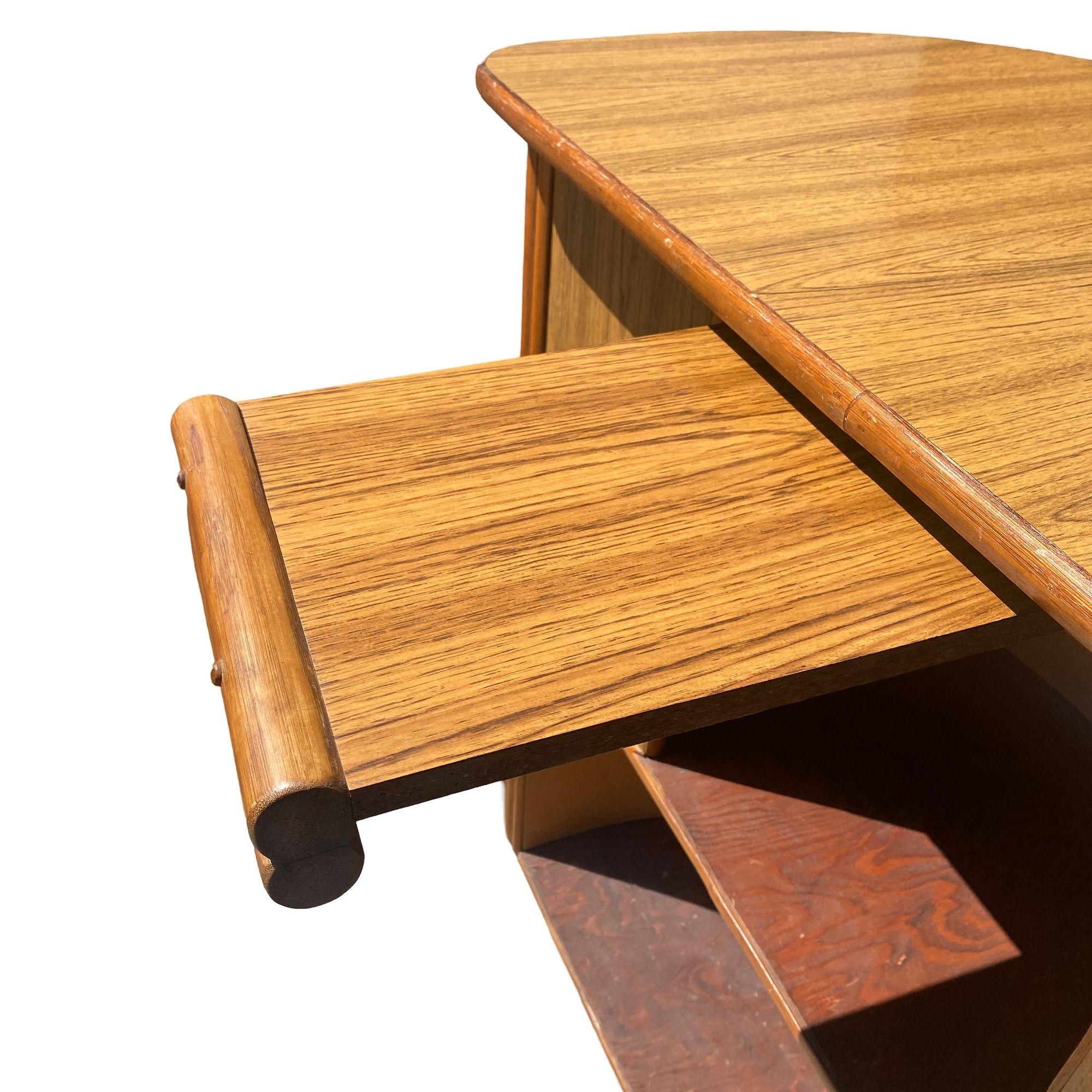 Restored Mid-Century Half-circle Stacked Rattan Bar w/ Foot Rest For Sale 5