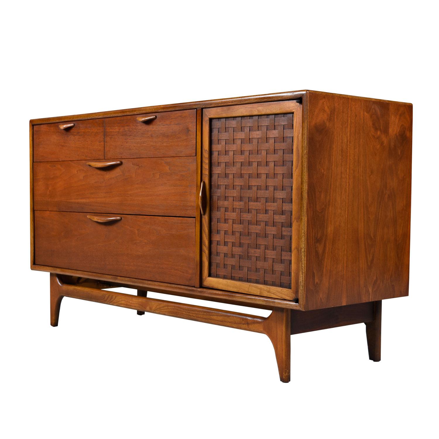 Mid-Century Modern Lane Perception credenza. Quality American construction paired with fine design. Top surface is walnut wood with contrasting oak trim tracing the perimeter. Solid walnut pulls on all four drawers. The top drawer is divided into 2