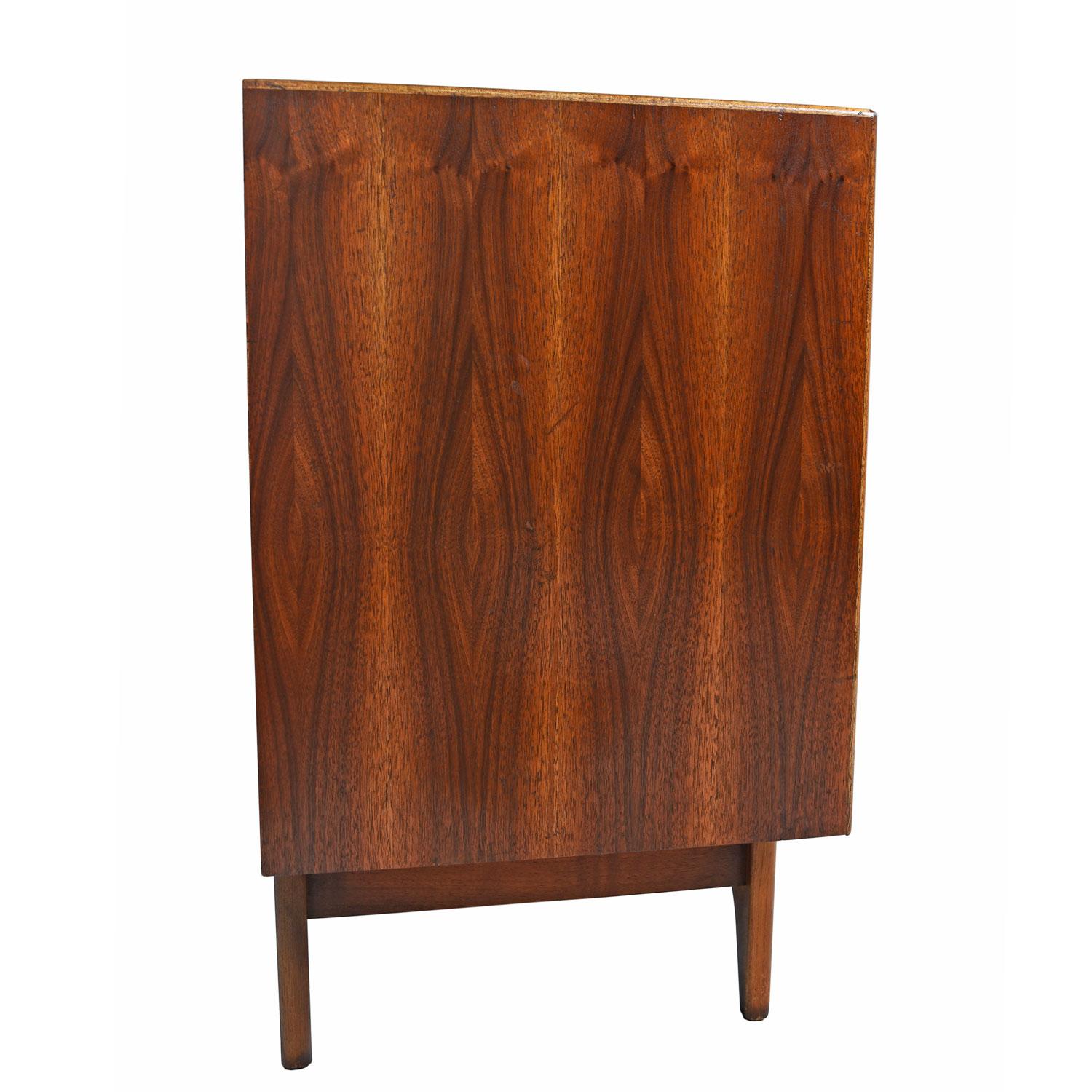 Restored Mid-Century Modern Lane Perception Credenza Buffet In Excellent Condition In Chattanooga, TN