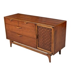 Restauriertes Lane Perception Credenza Buffet aus der Jahrhundertmitte