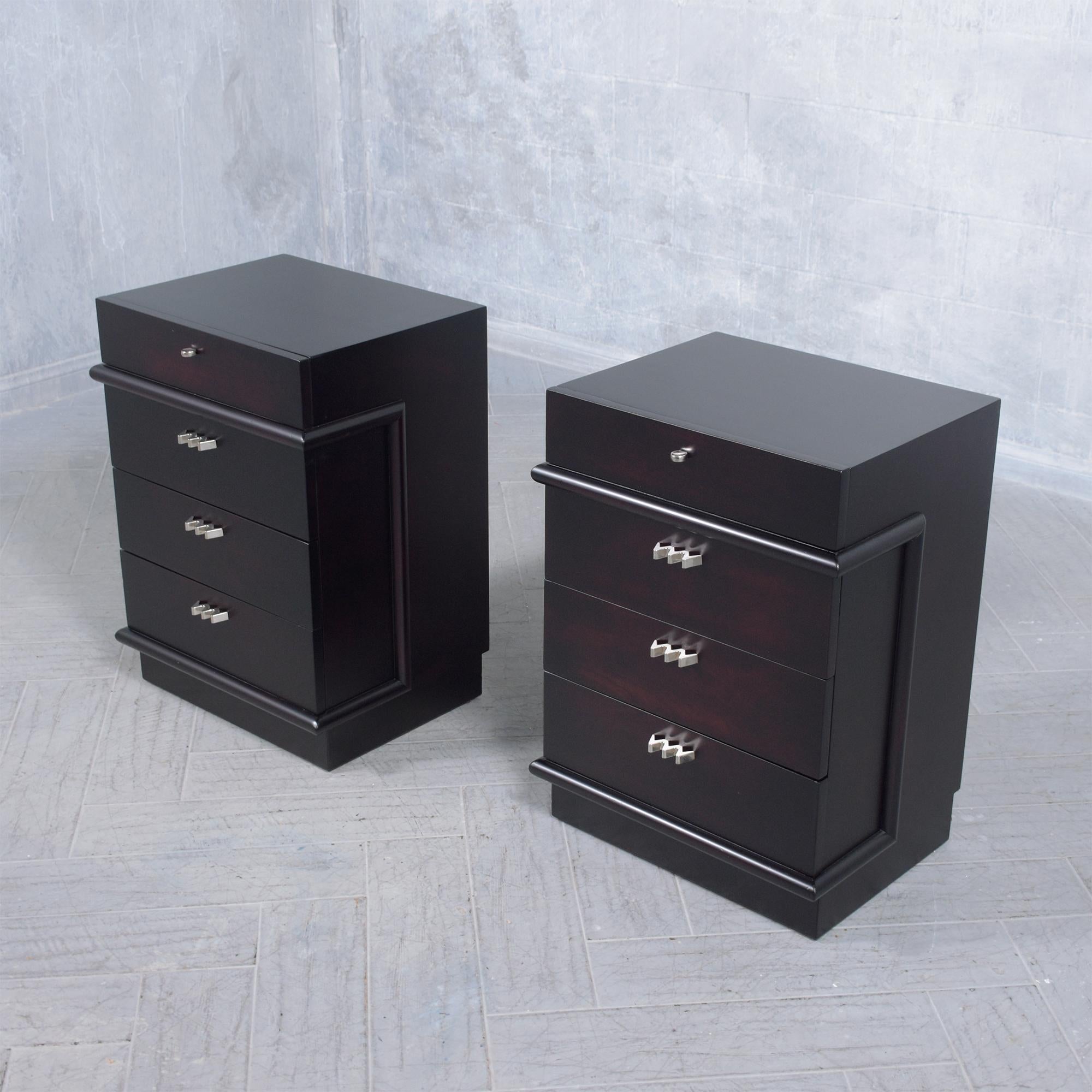 Mid-Century Modern Nightstands by American of Martinsville: Elegance Restored For Sale 2