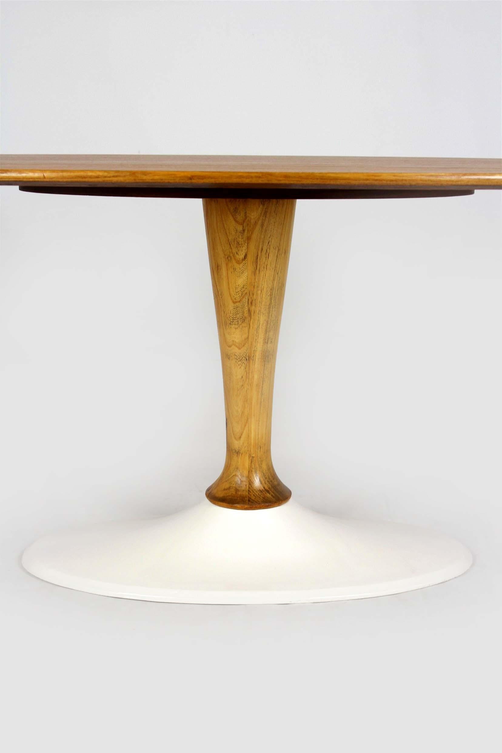 20th Century Restored Mid-Century Modern Oval Walnut Tulip Dining Table by Drevotvar, 1960s For Sale